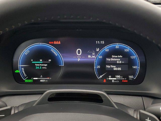 2025 Toyota Crown Signia Limited