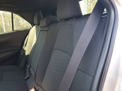 2025 Toyota Corolla Hatchback SE