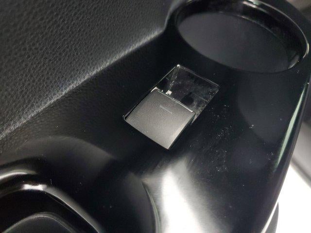 2023 Toyota Corolla Hatchback SE