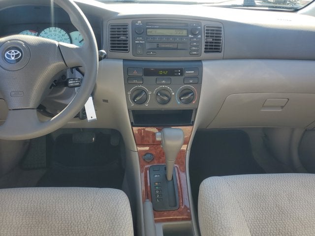 2004 Toyota Corolla LE