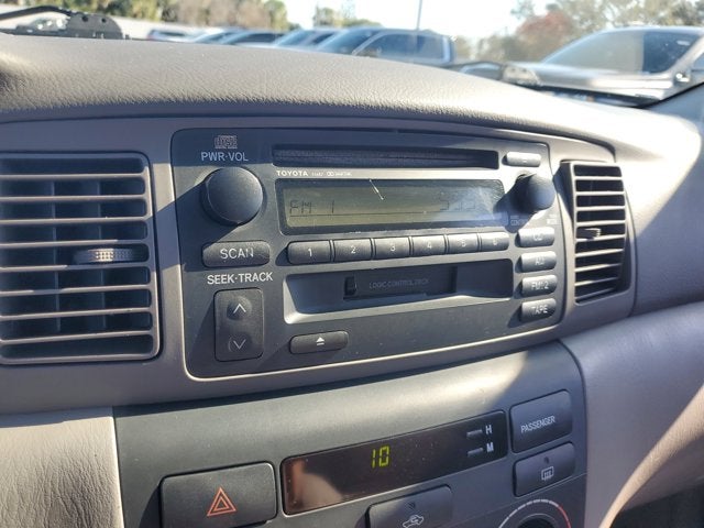 2004 Toyota Corolla LE