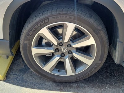 2023 Honda Pilot Touring