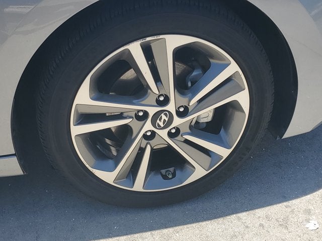 2017 Hyundai Elantra Limited