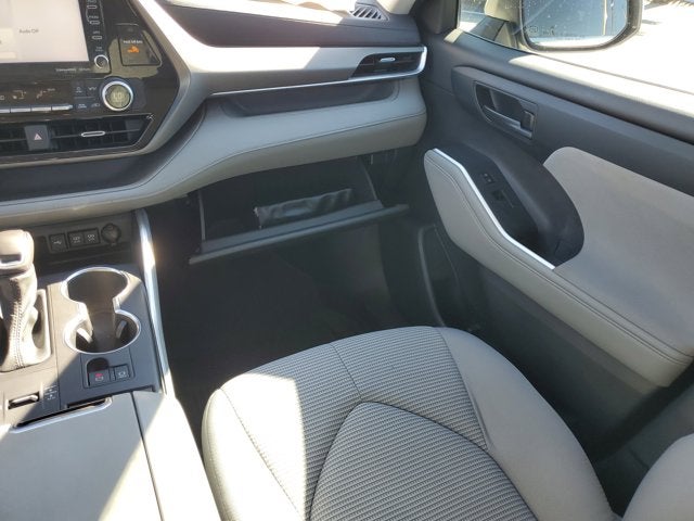 2021 Toyota Highlander Hybrid LE