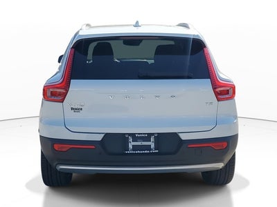 2019 Volvo XC40 Momentum