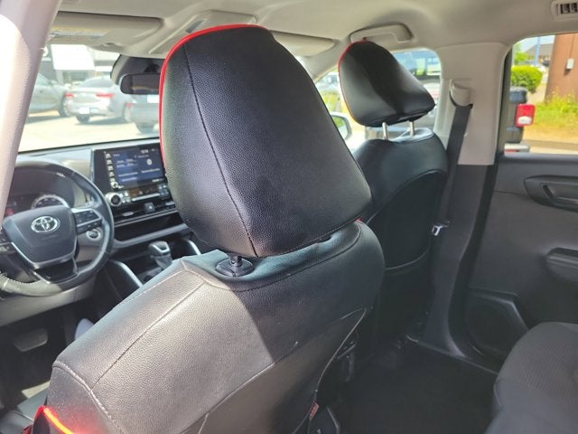 2021 Toyota Highlander LE