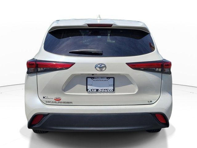2021 Toyota Highlander LE