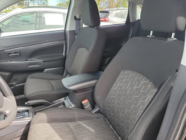 2024 Mitsubishi Outlander Sport 2.0 ES