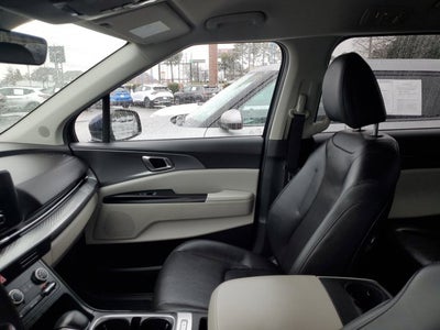 2022 Kia Carnival LXS