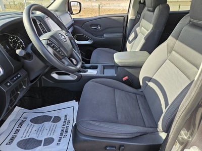 2022 Nissan Frontier SV