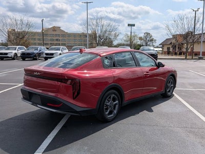 2025 Kia K4 LXS