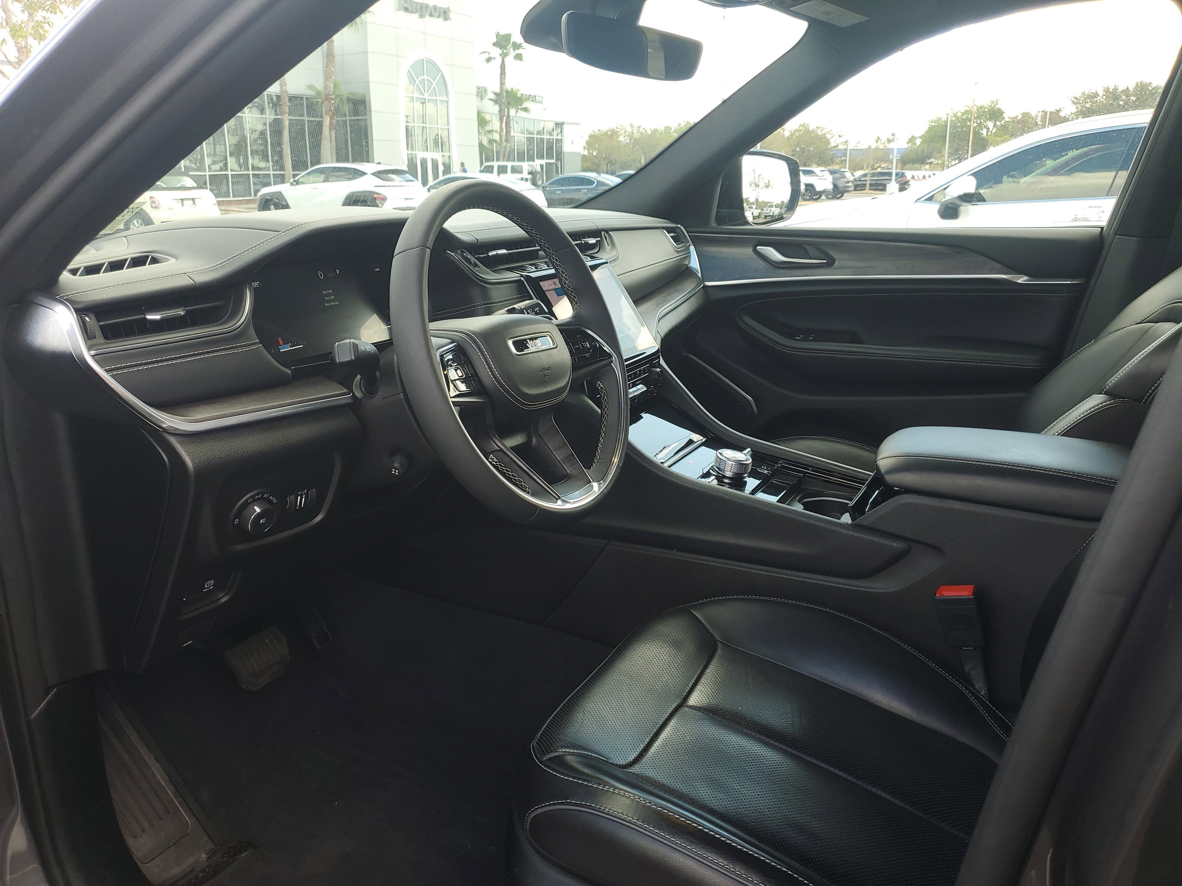 2023 Jeep Grand Cherokee L Overland