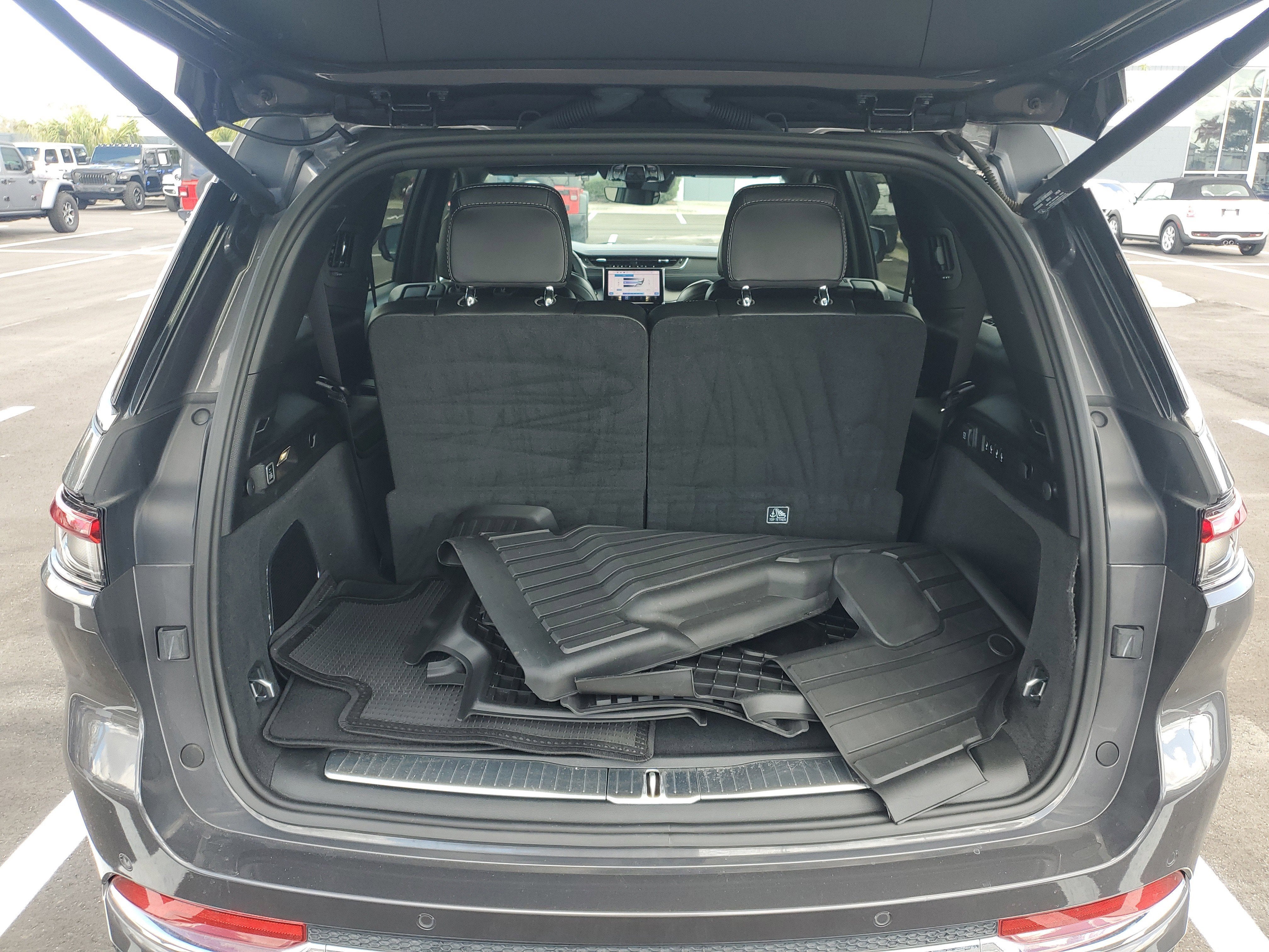 2023 Jeep Grand Cherokee L Overland