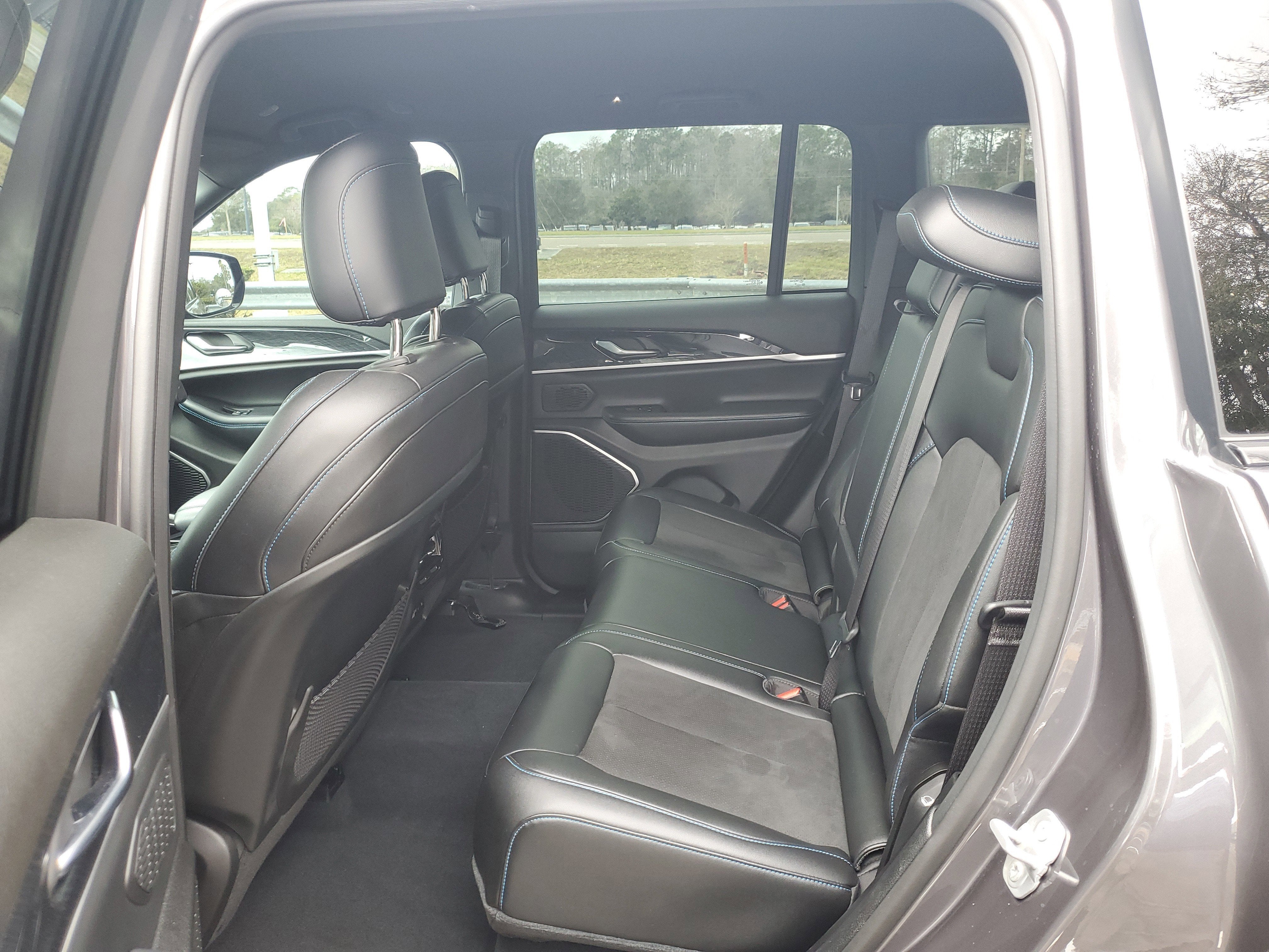 2022 Jeep Grand Cherokee 4xe Trailhawk