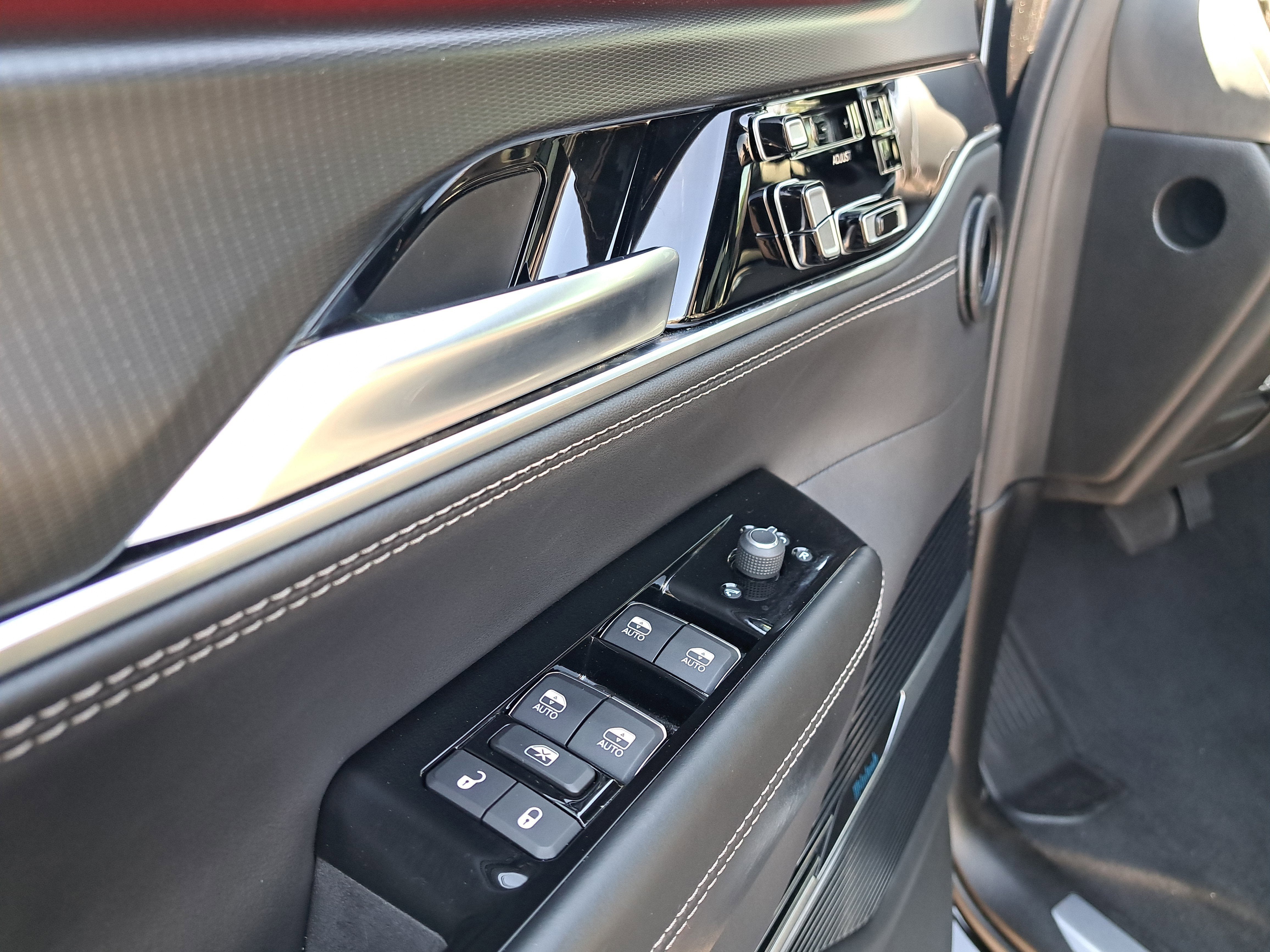 2024 Jeep Grand Wagoneer L Series II