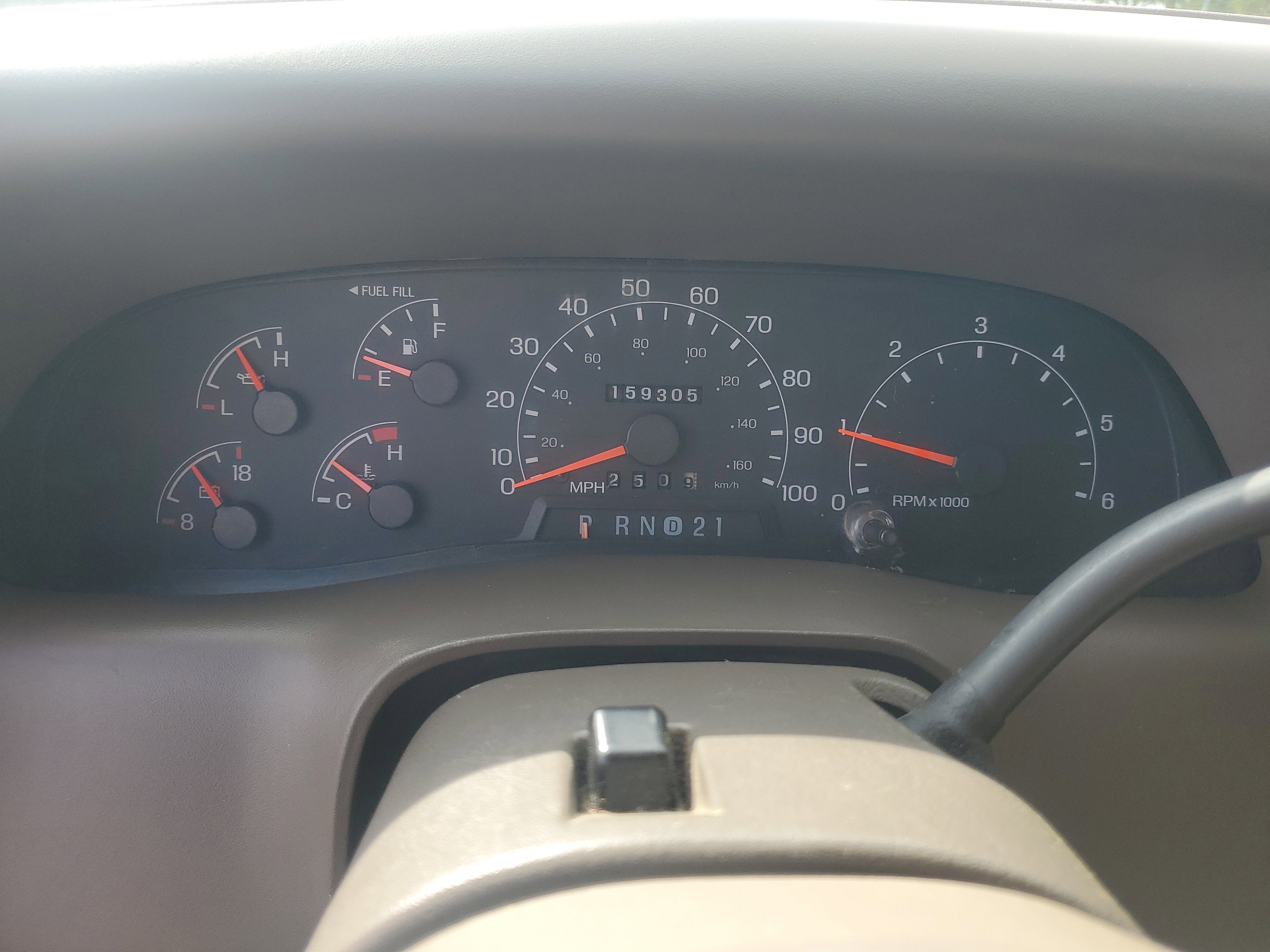 2000 Ford Super Duty F-350 SRW XL