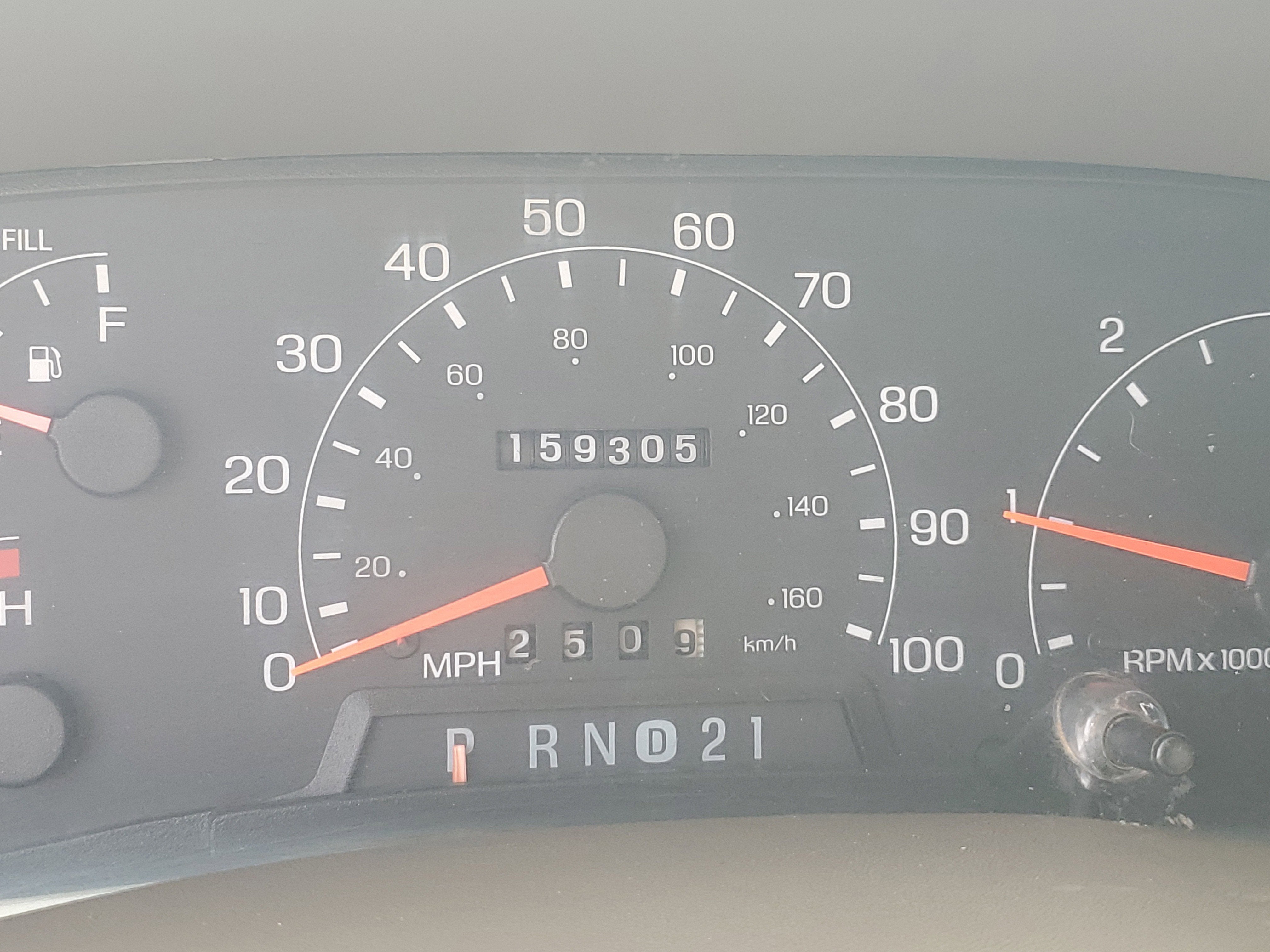 2000 Ford Super Duty F-350 SRW XL