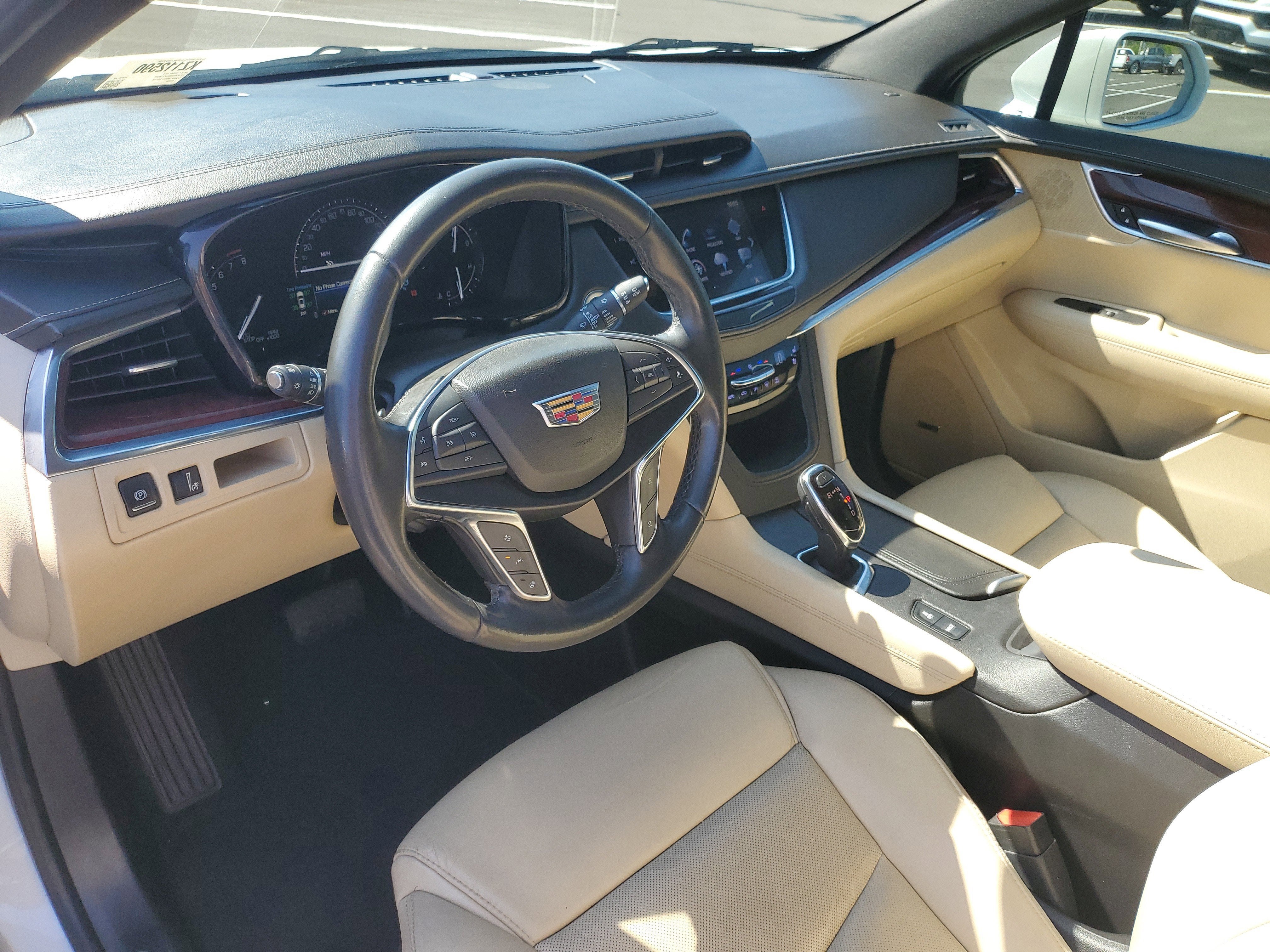 2019 Cadillac XT5 Premium Luxury FWD