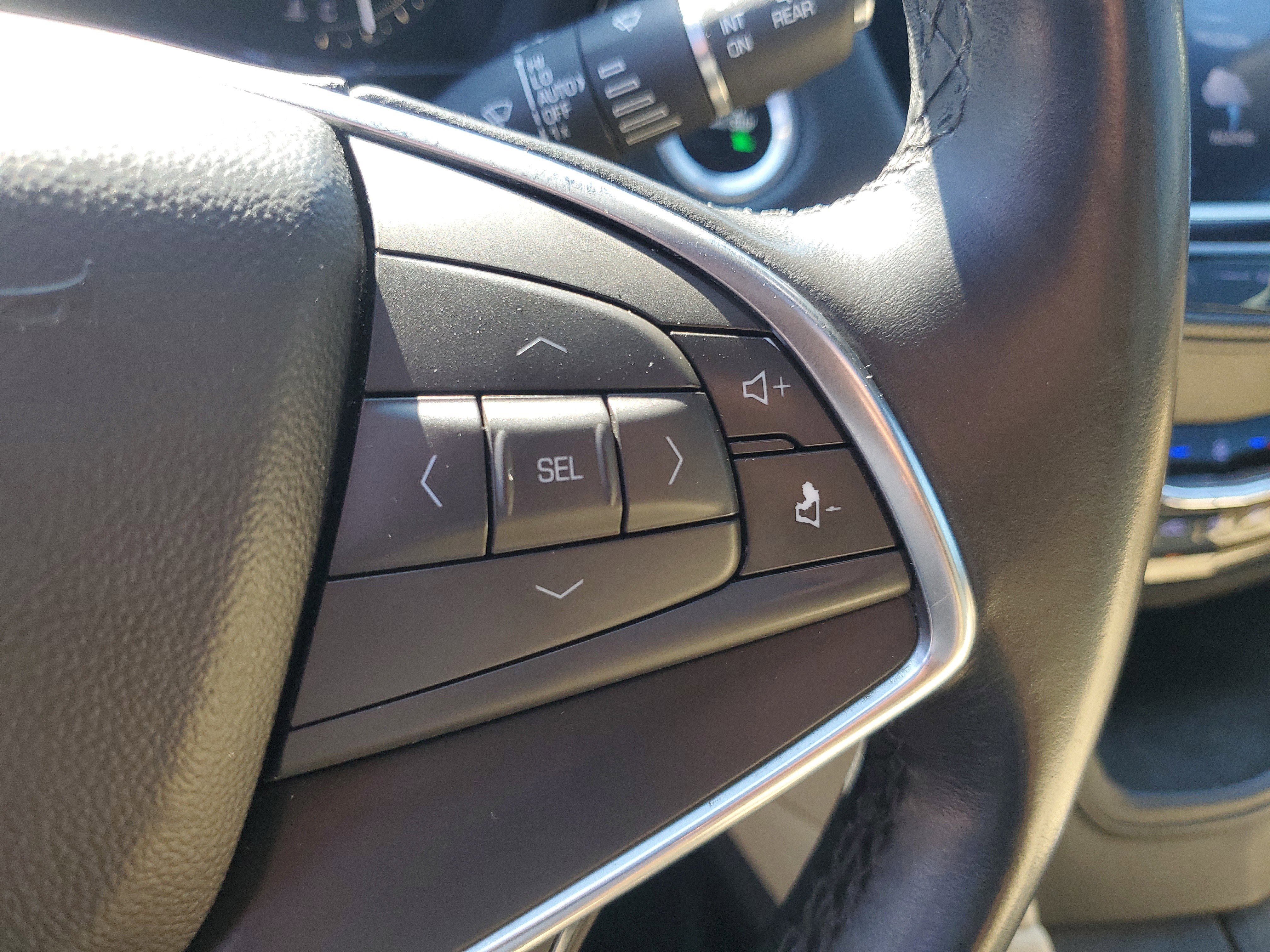 2019 Cadillac XT5 Premium Luxury FWD