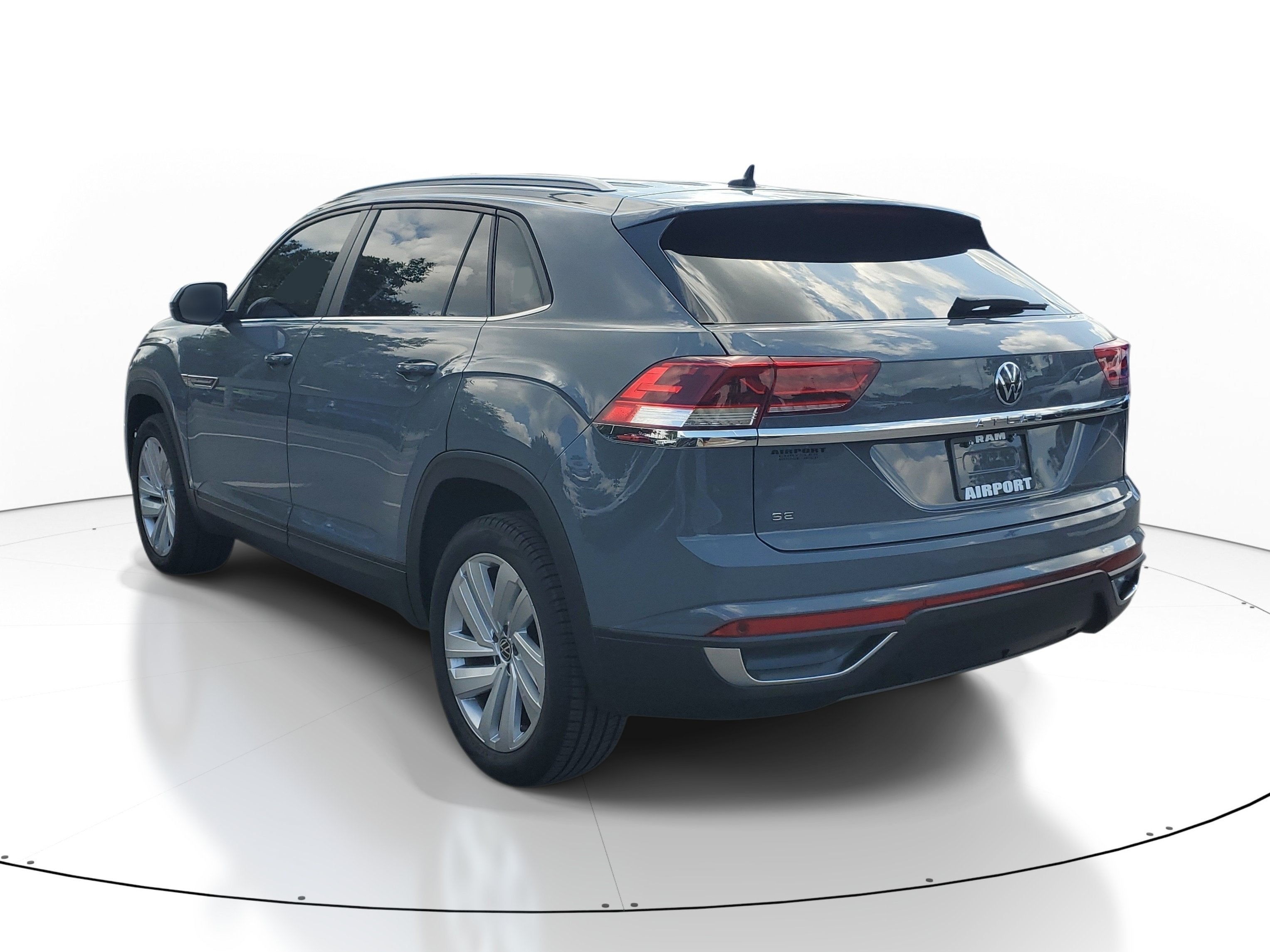 2020 Volkswagen Atlas Cross Sport 2.0T SE w/Technology