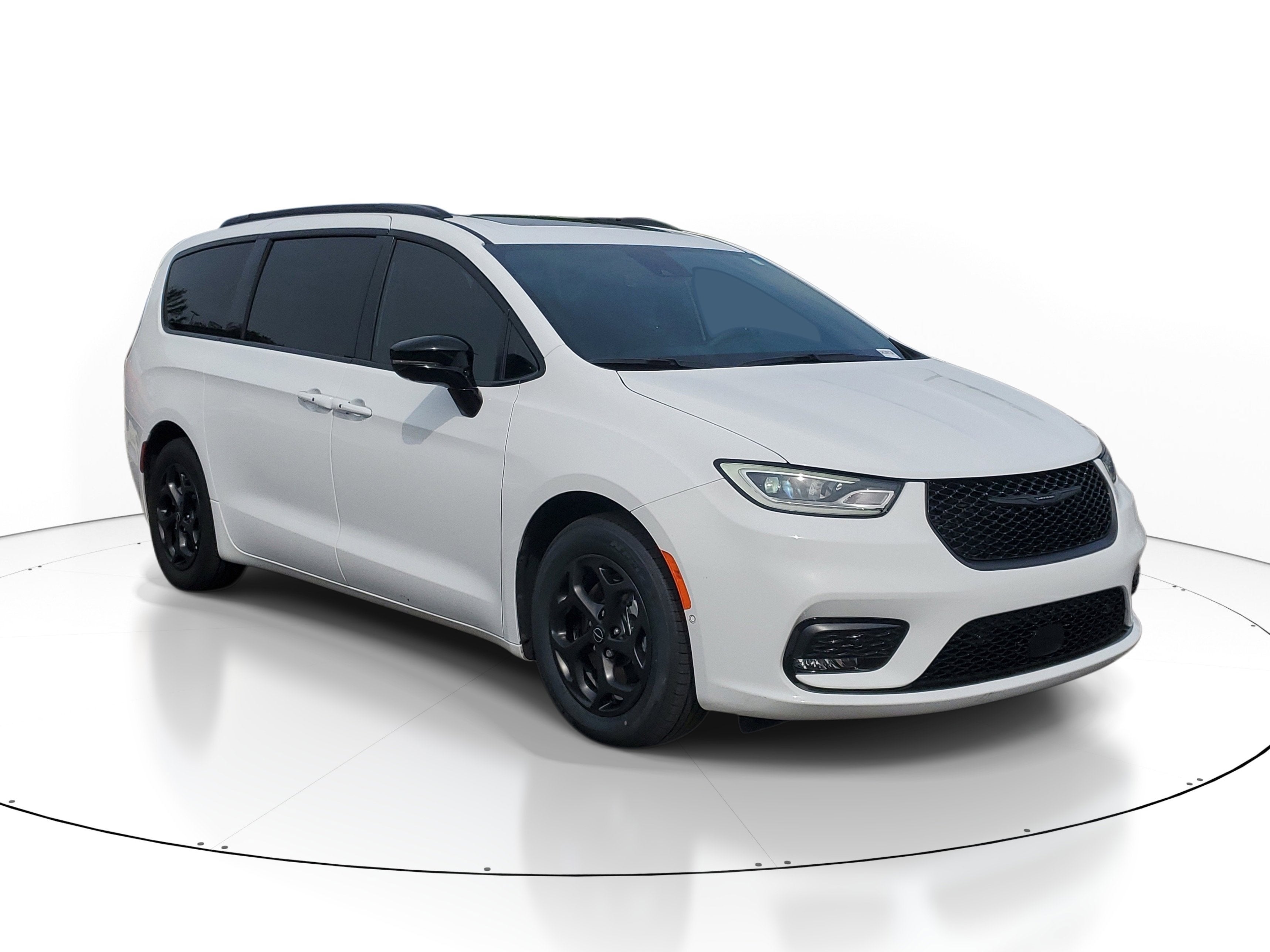 2025 Chrysler Pacifica PHEV