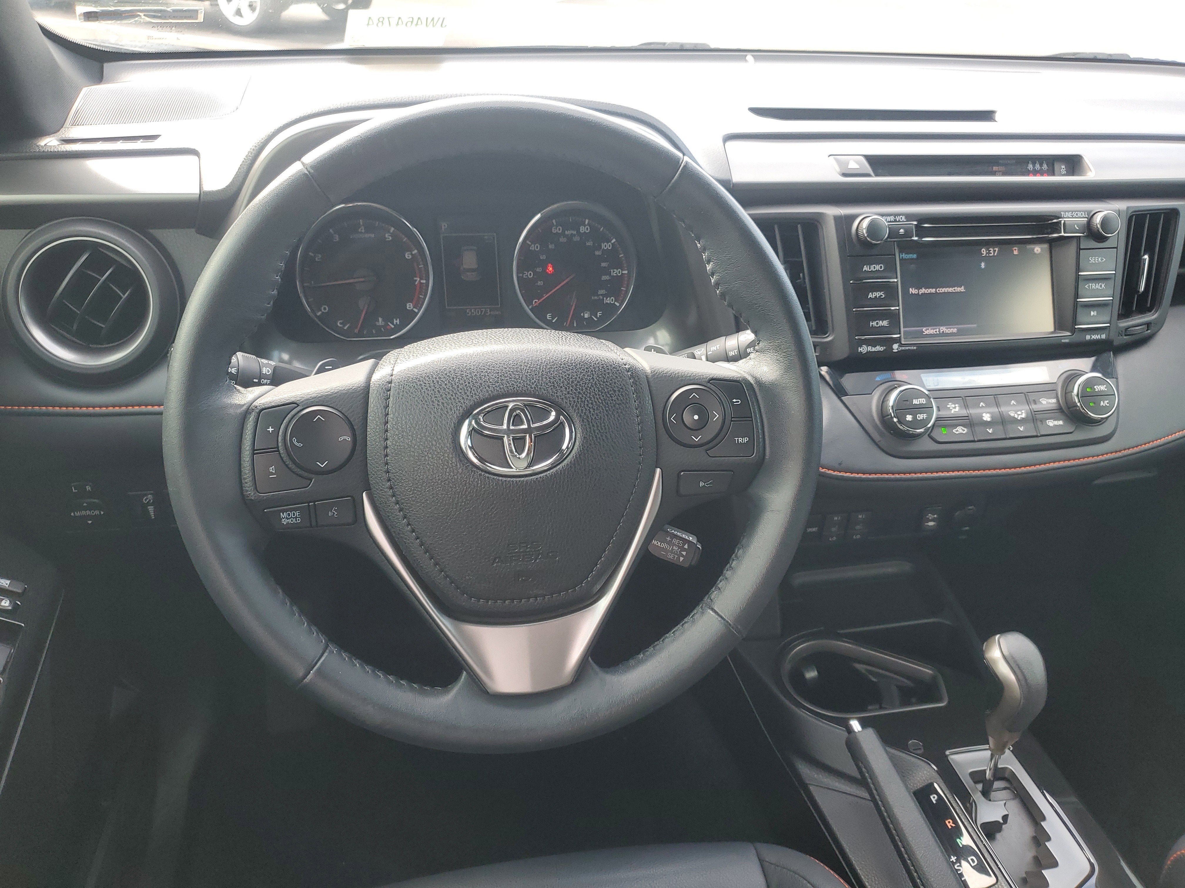 2018 Toyota RAV4 SE