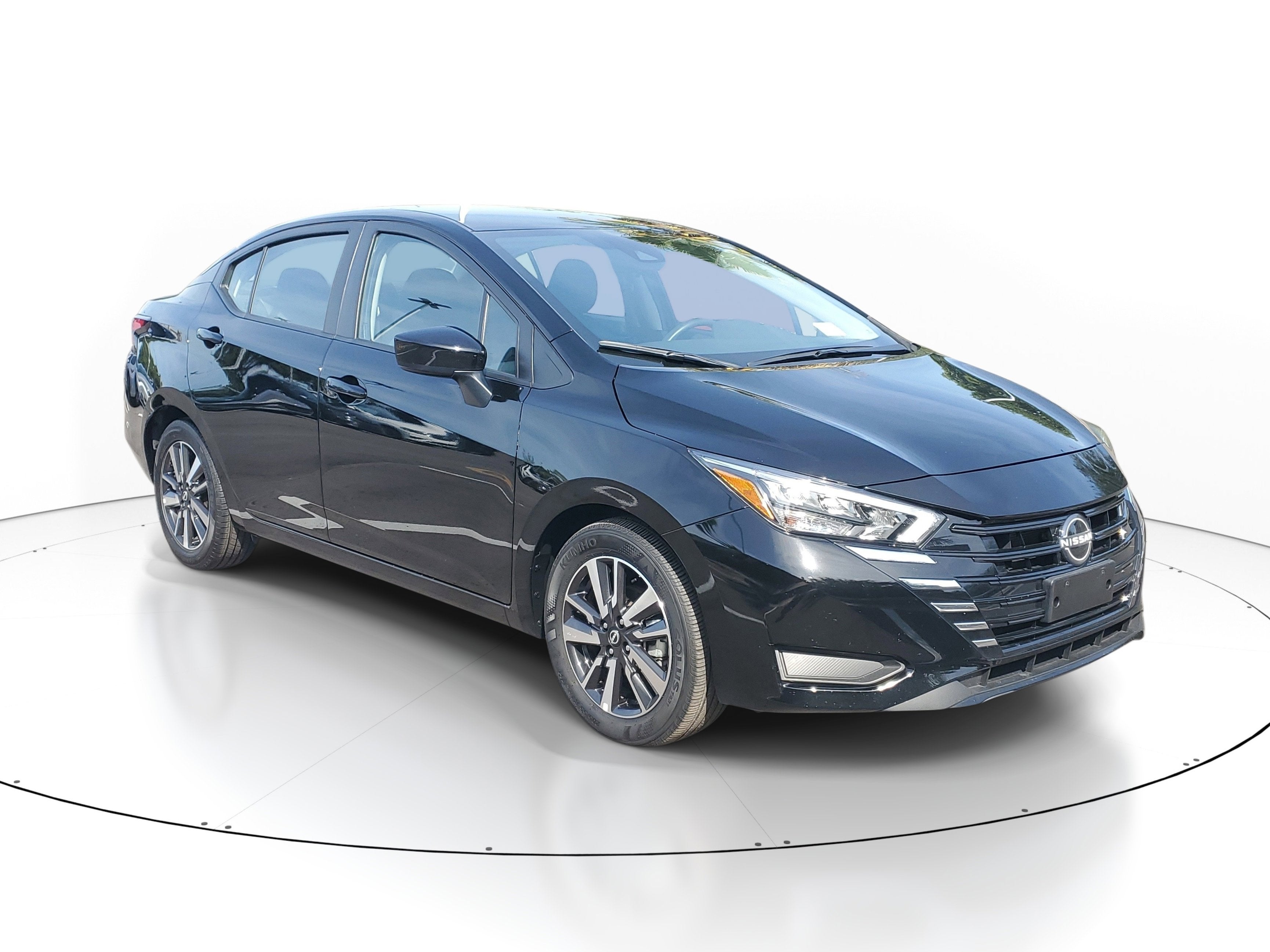 2025 Nissan Versa Sedan