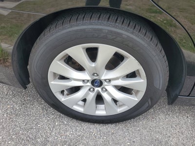 2017 Subaru Legacy Premium