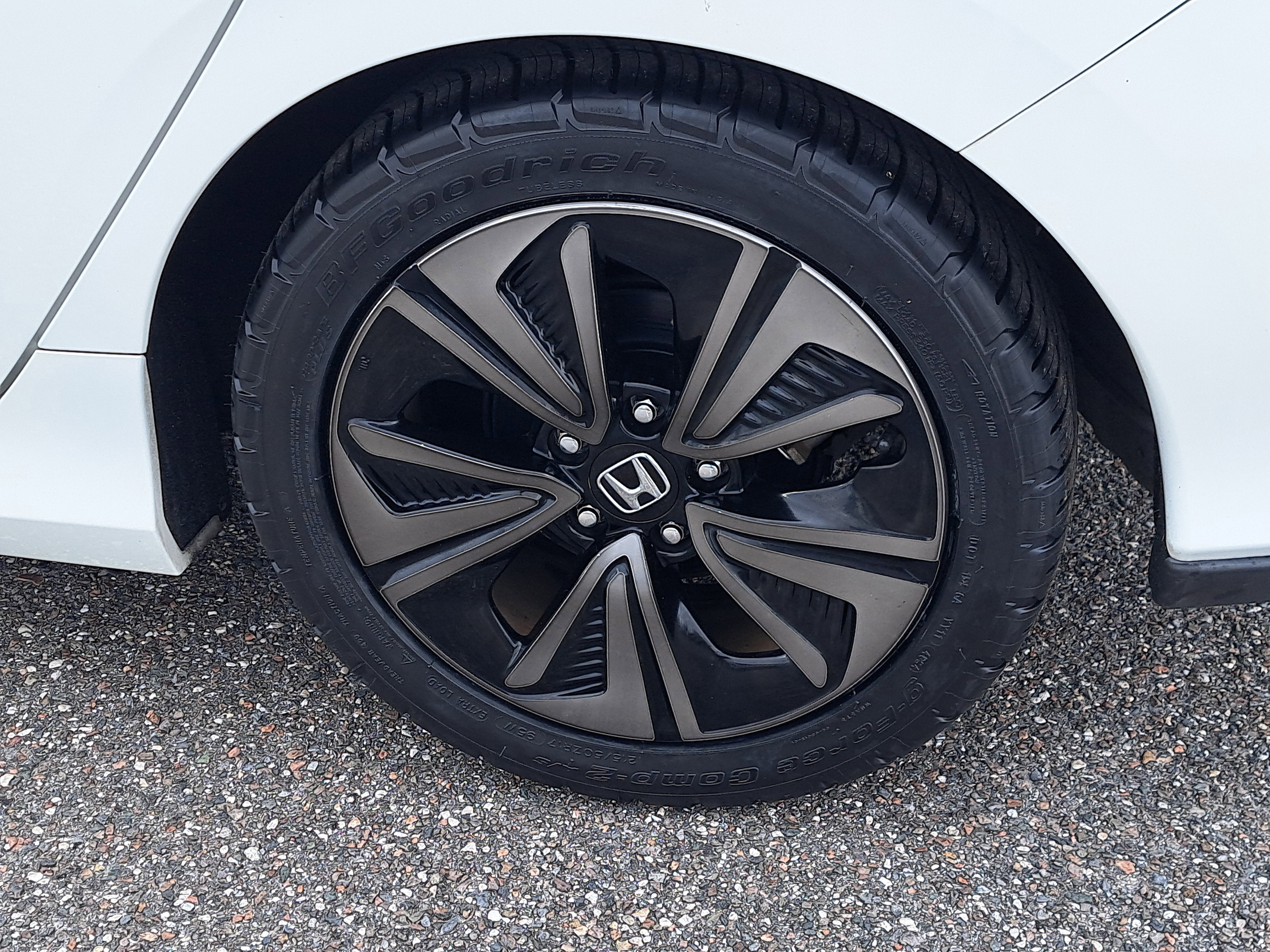 2018 Honda Civic Hatchback EX