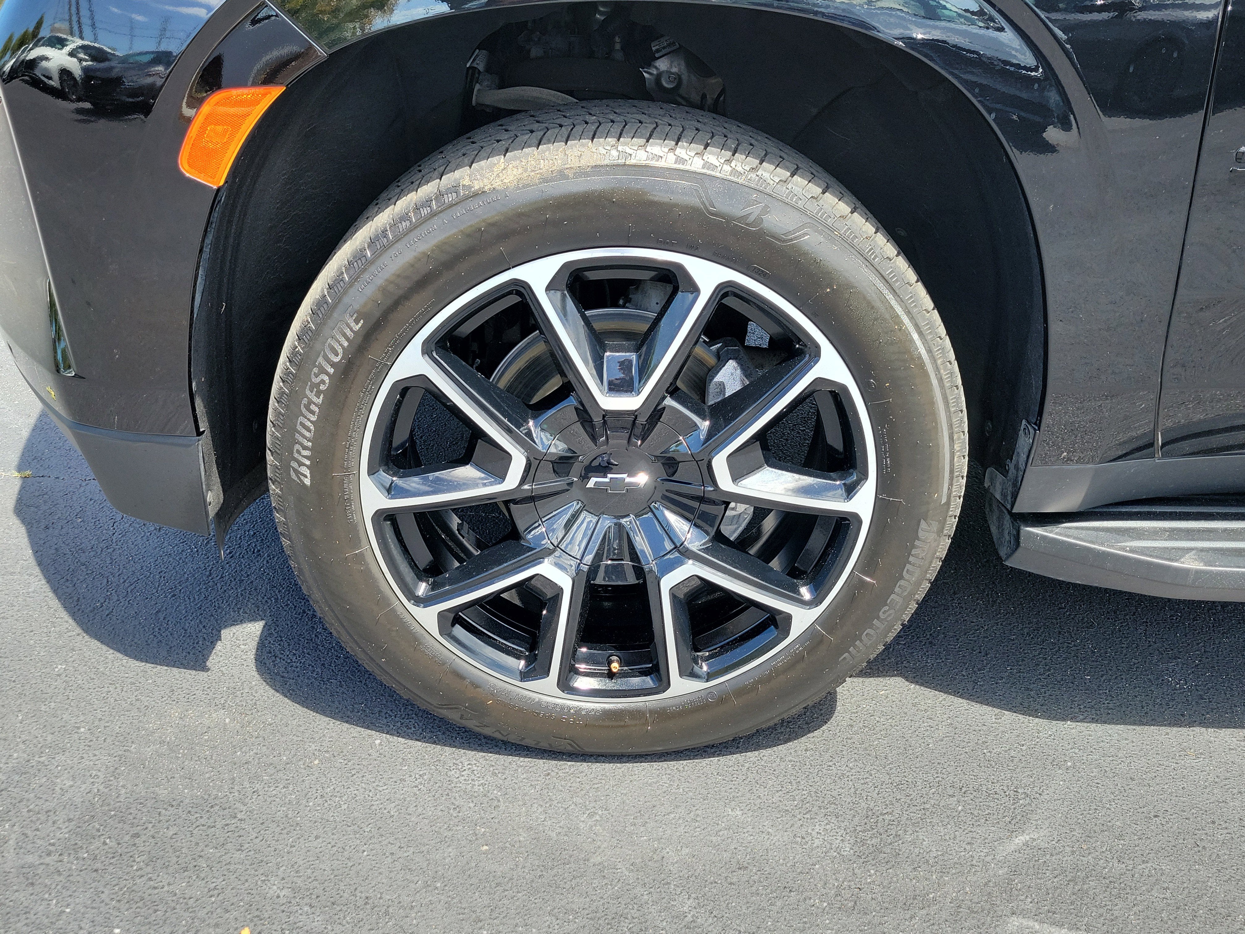 2024 Chevrolet Suburban RST