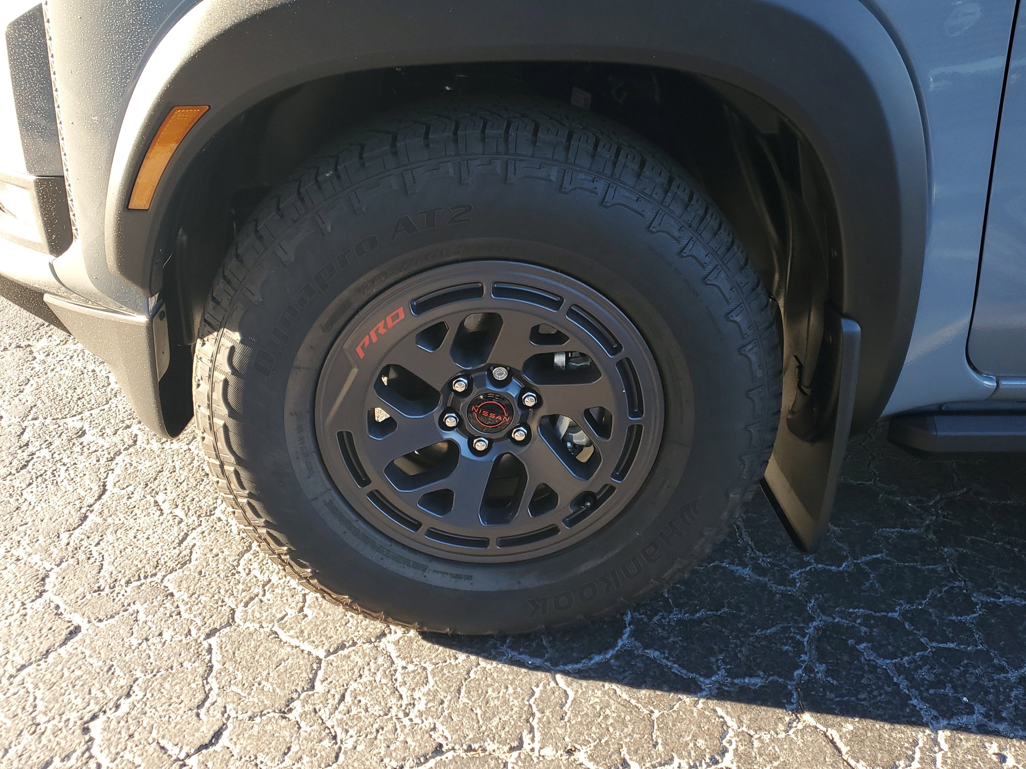 2025 Nissan Frontier PRO-X