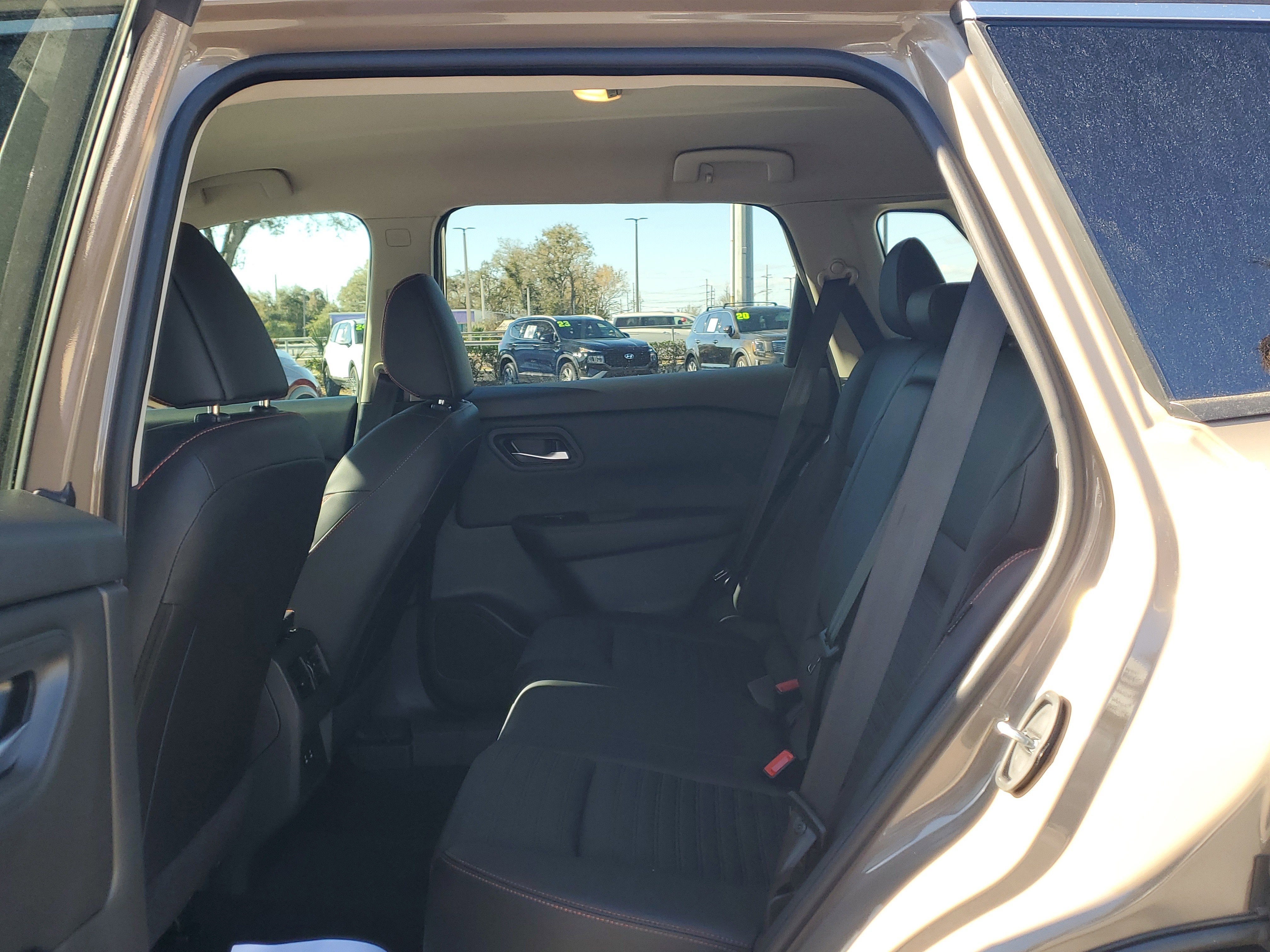 2025 Nissan Rogue Rock Creek