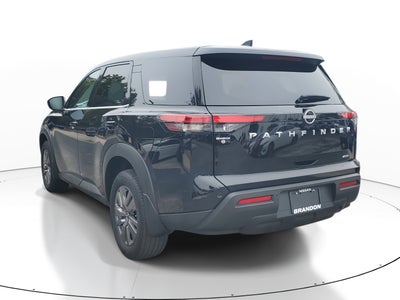 2025 Nissan Pathfinder S