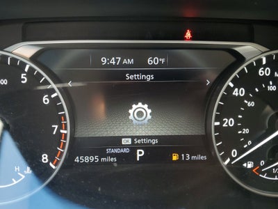 2022 Nissan Pathfinder SV