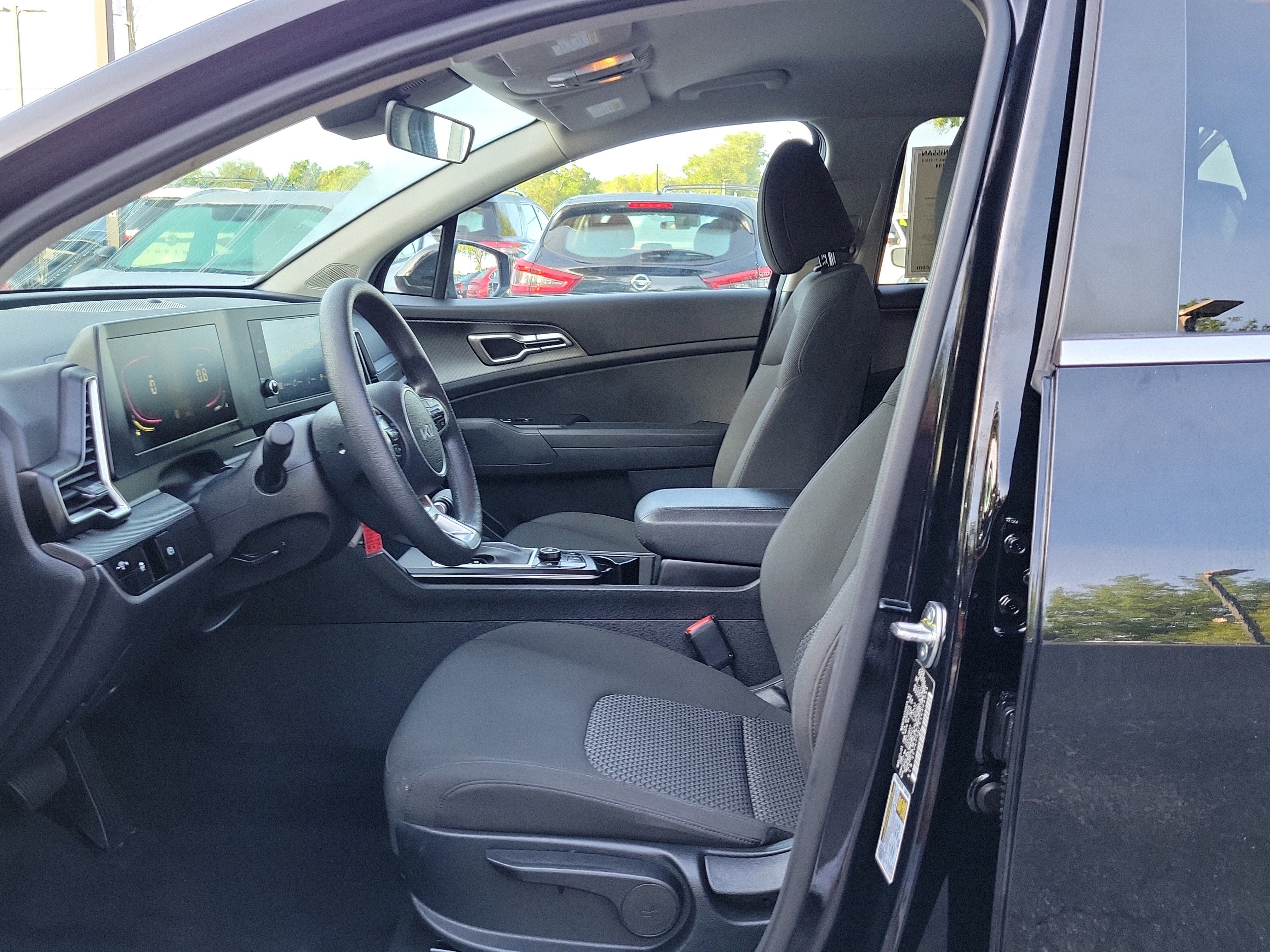 2025 Kia Sportage LX