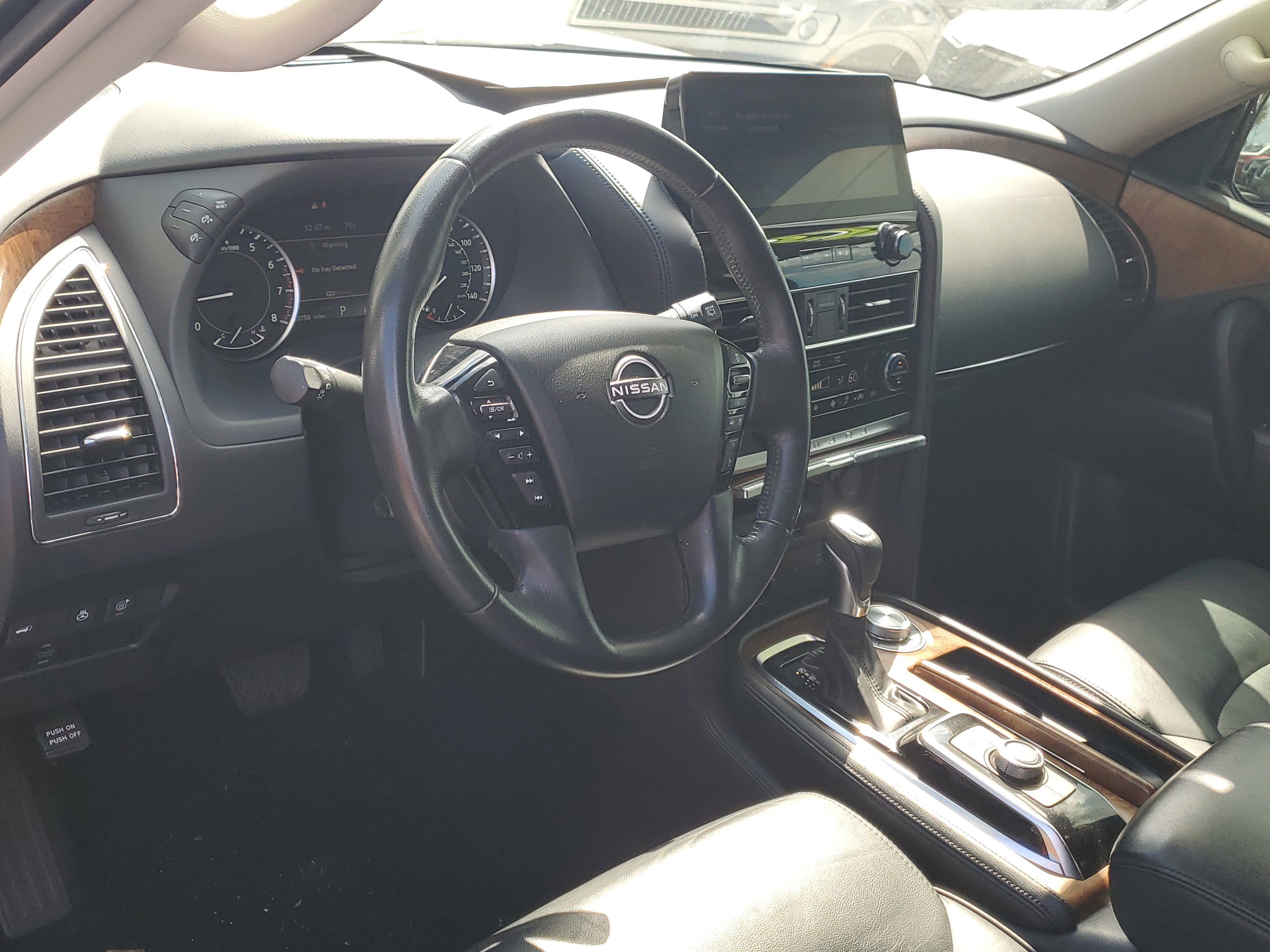 2023 Nissan Armada SL