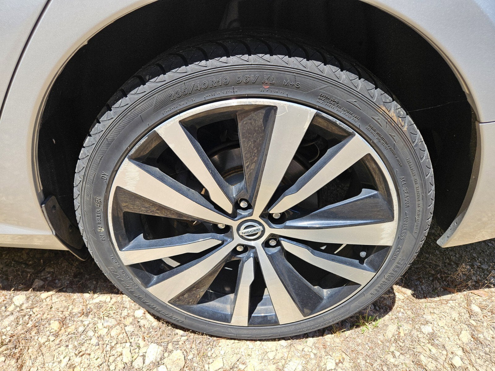 2021 Nissan Altima 2.5 SR