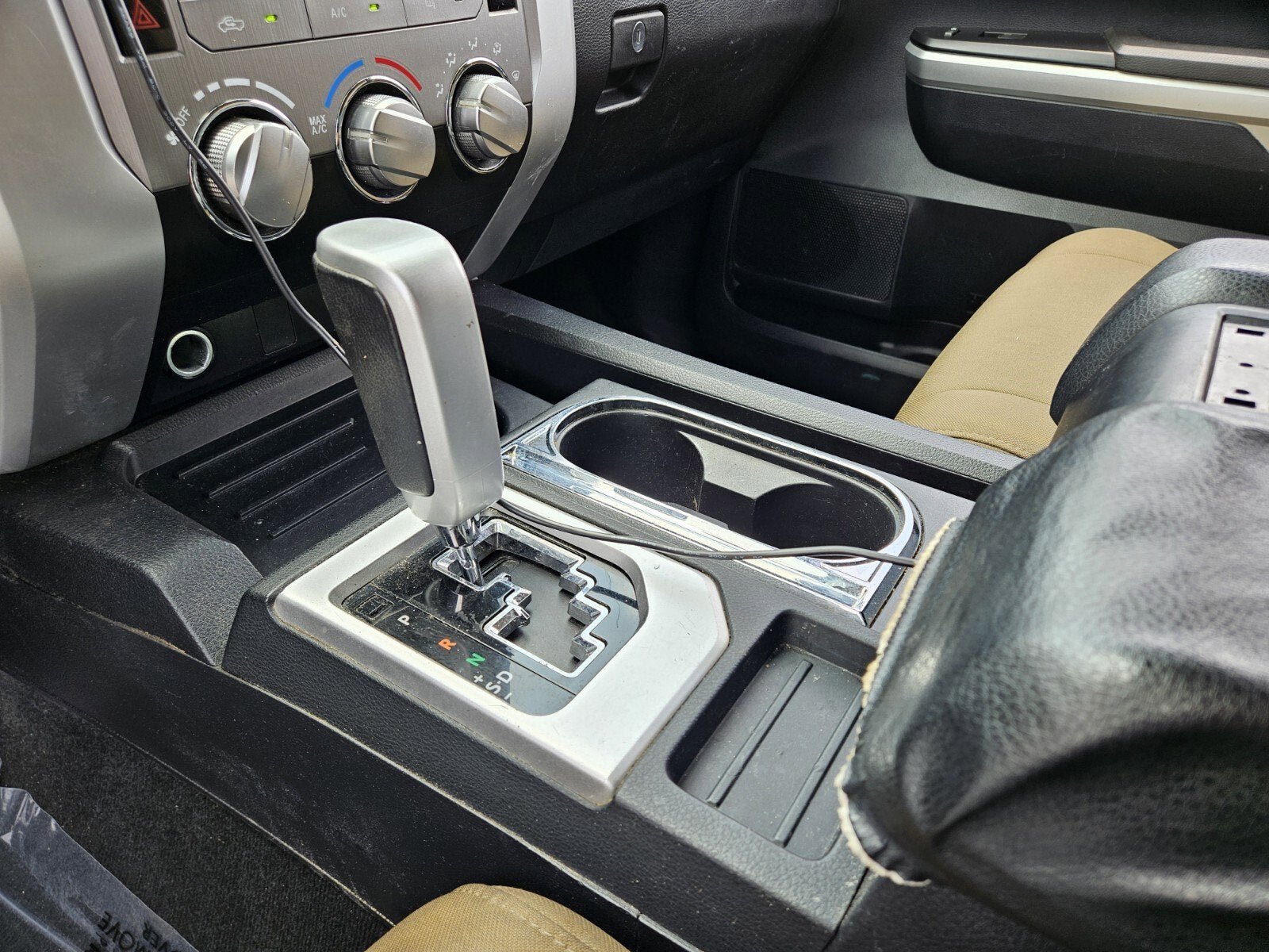 2014 Toyota Tundra 2WD Truck SR