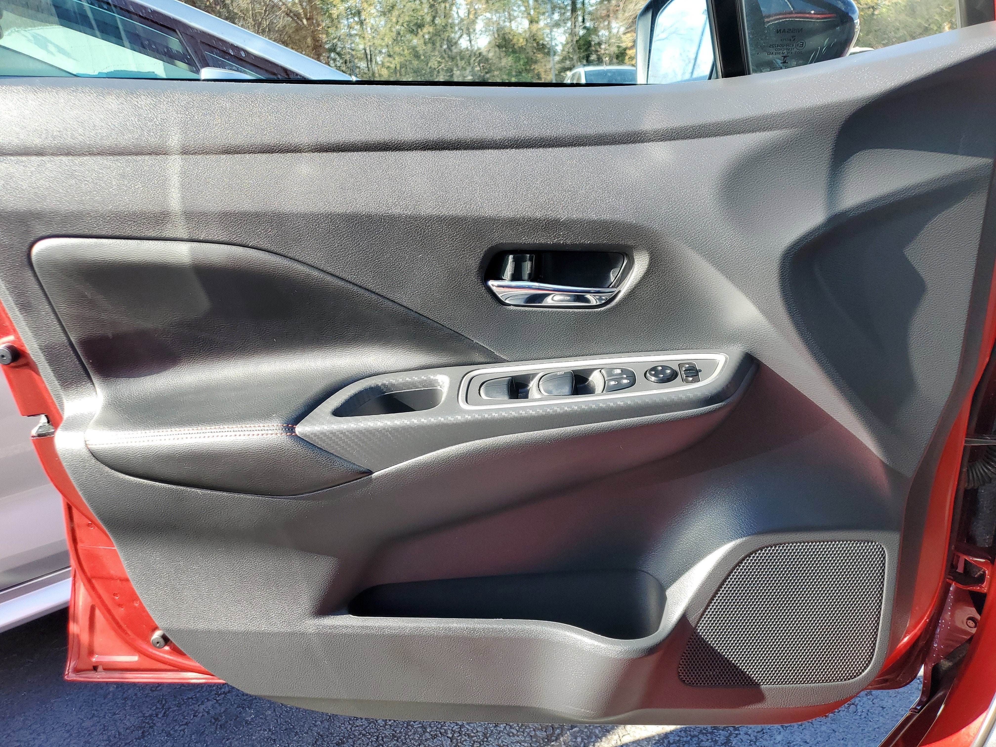 2024 Nissan Versa SR