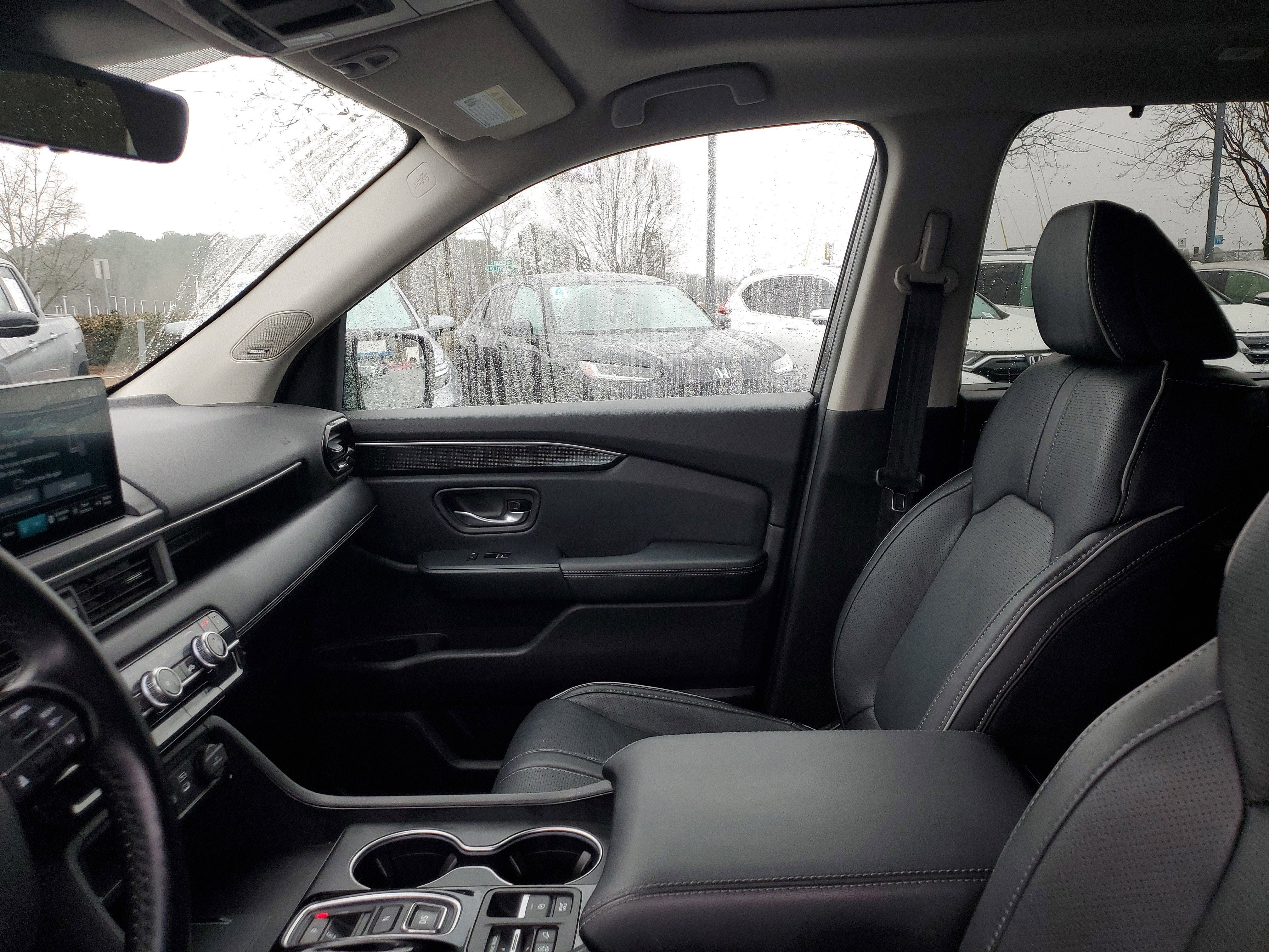 2023 Honda Pilot Elite