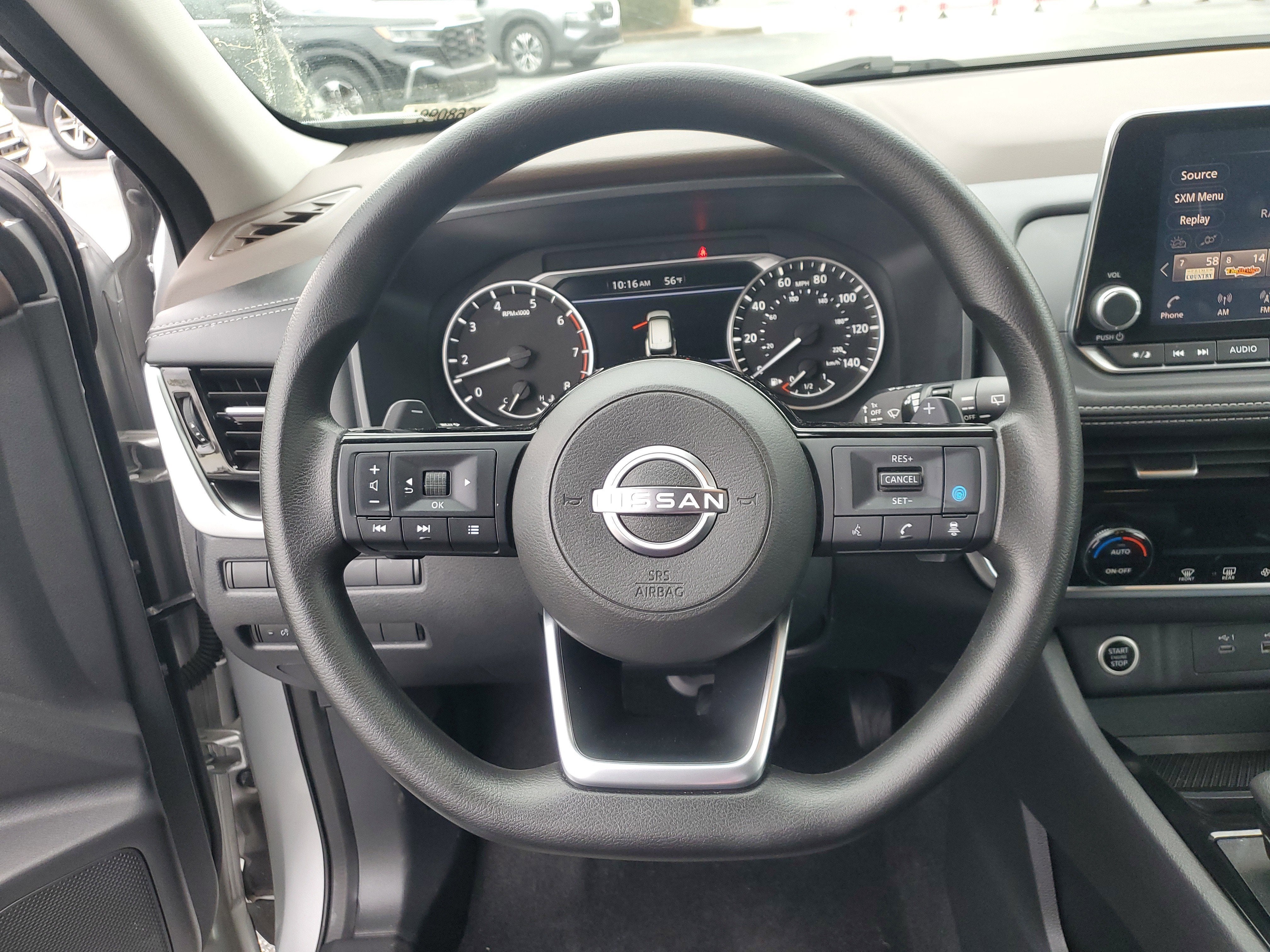 2022 Nissan Rogue SV