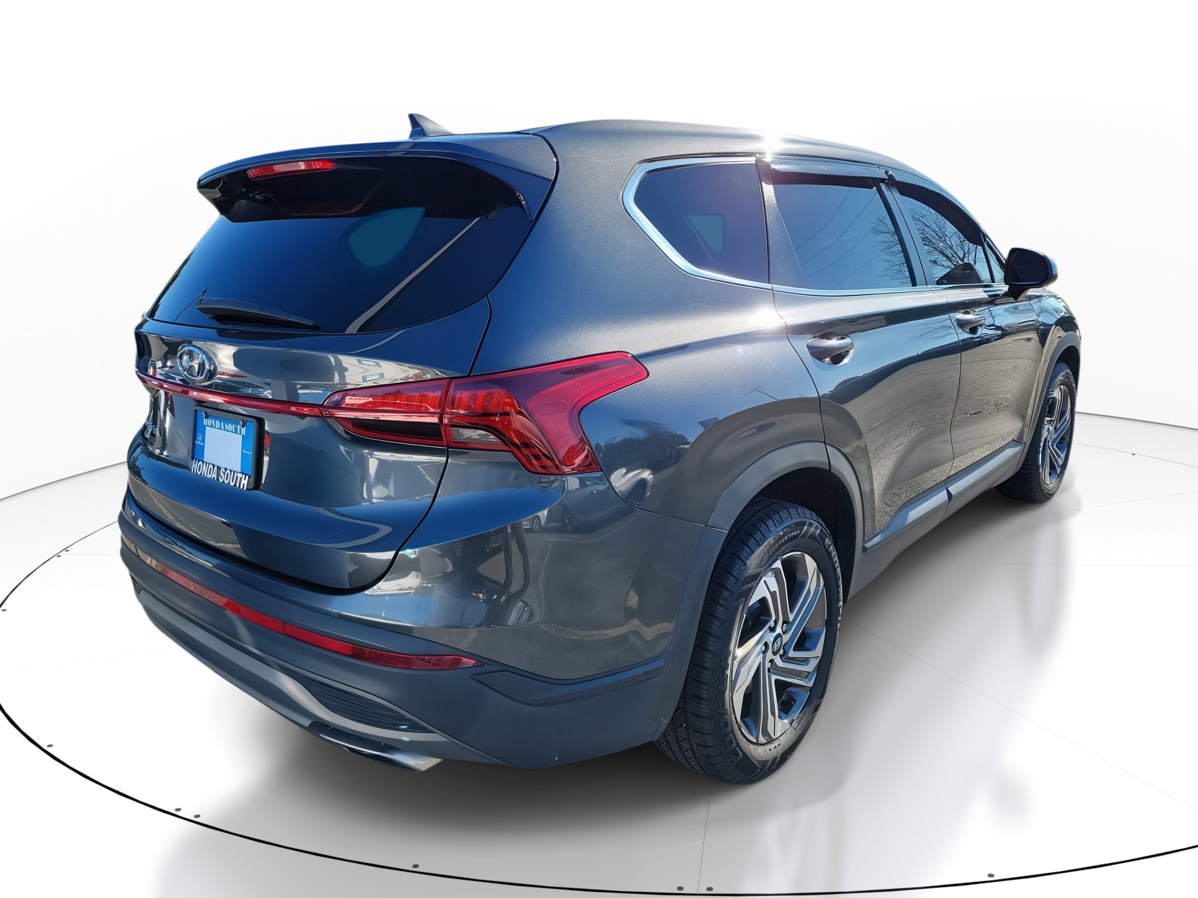 2022 Hyundai Santa Fe SE