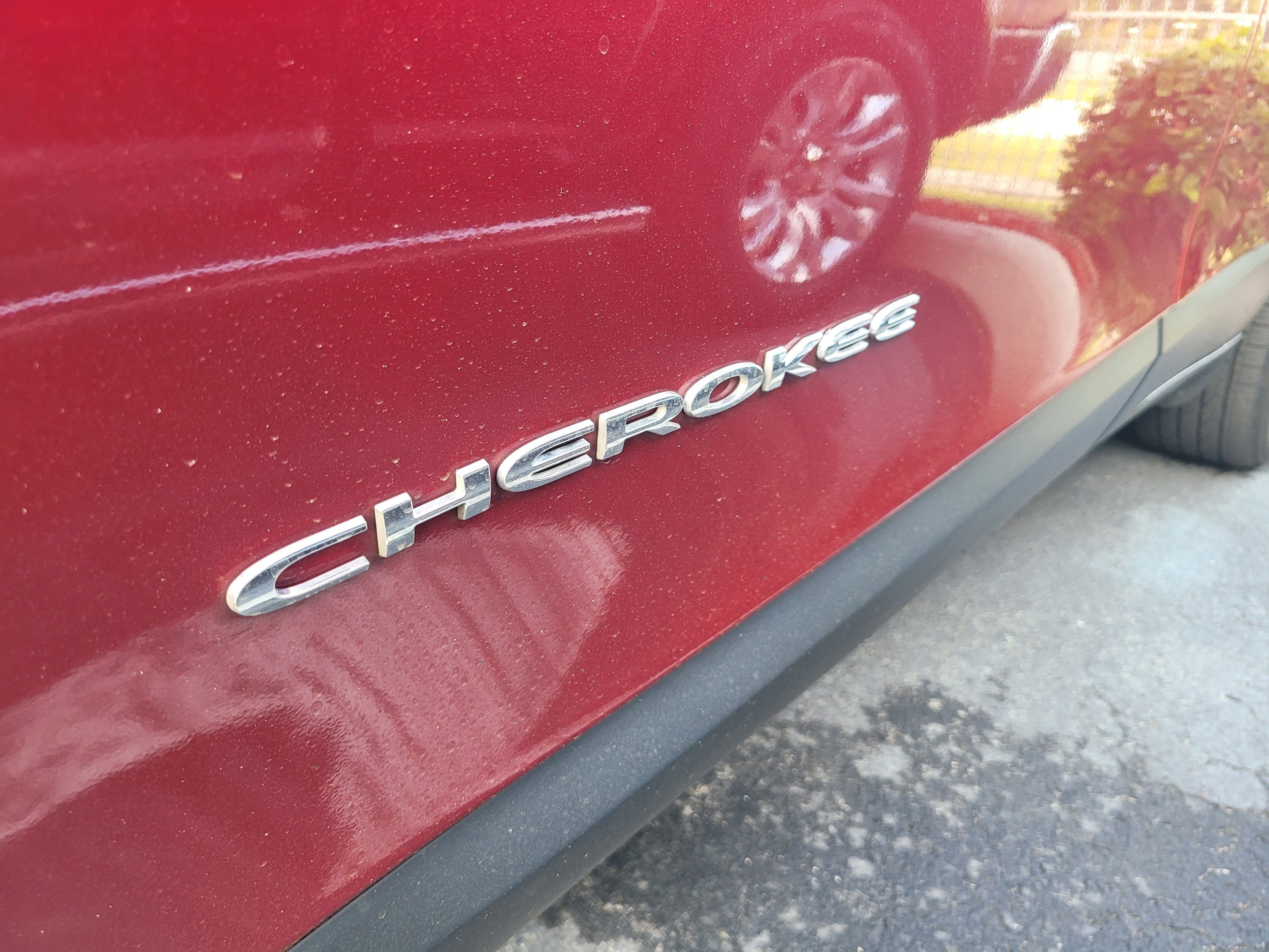 2015 Jeep Cherokee Sport