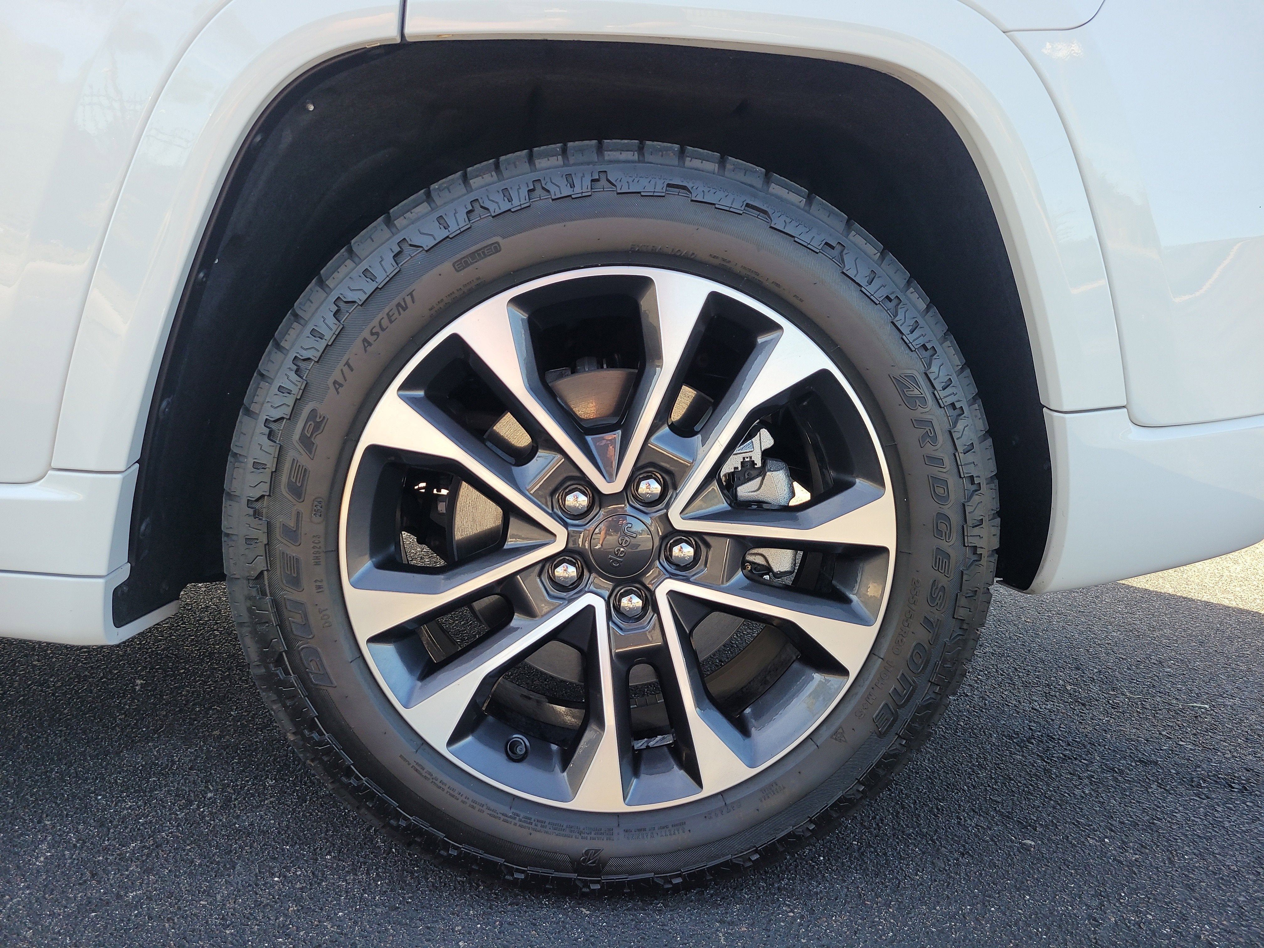 2023 Jeep Grand Cherokee 4xe Overland