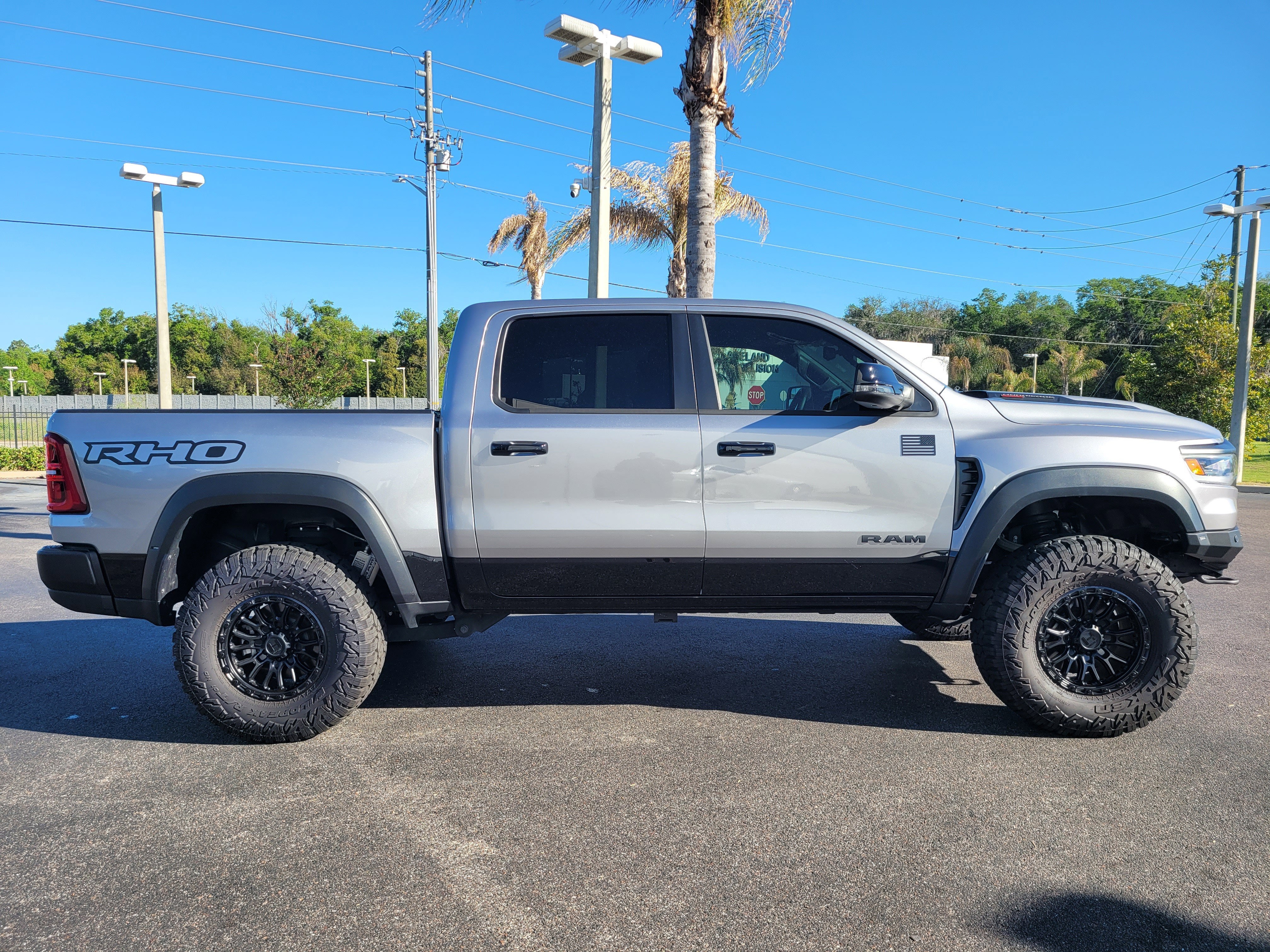 2025 RAM 1500 RHO