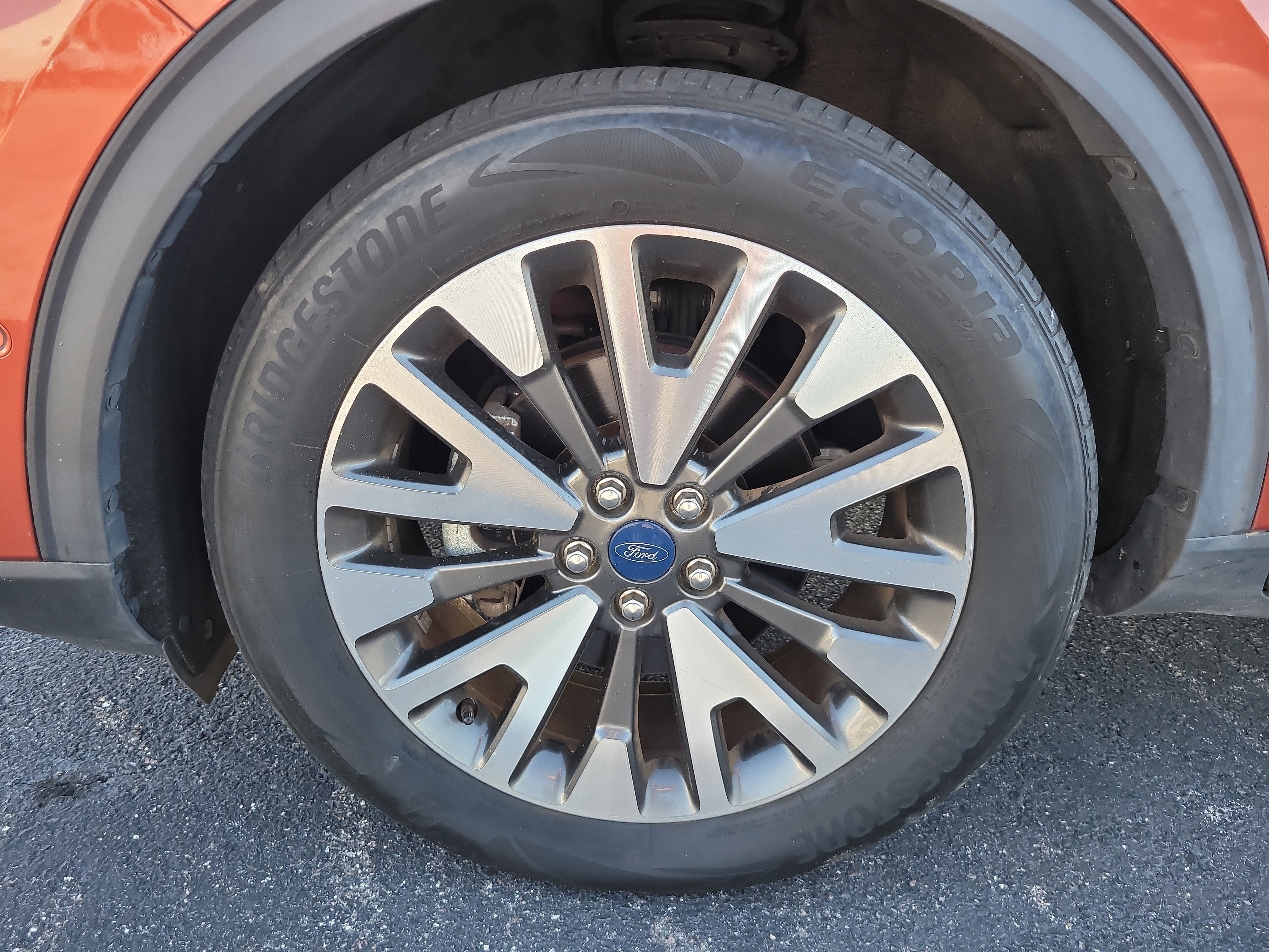 2020 Ford Escape Titanium