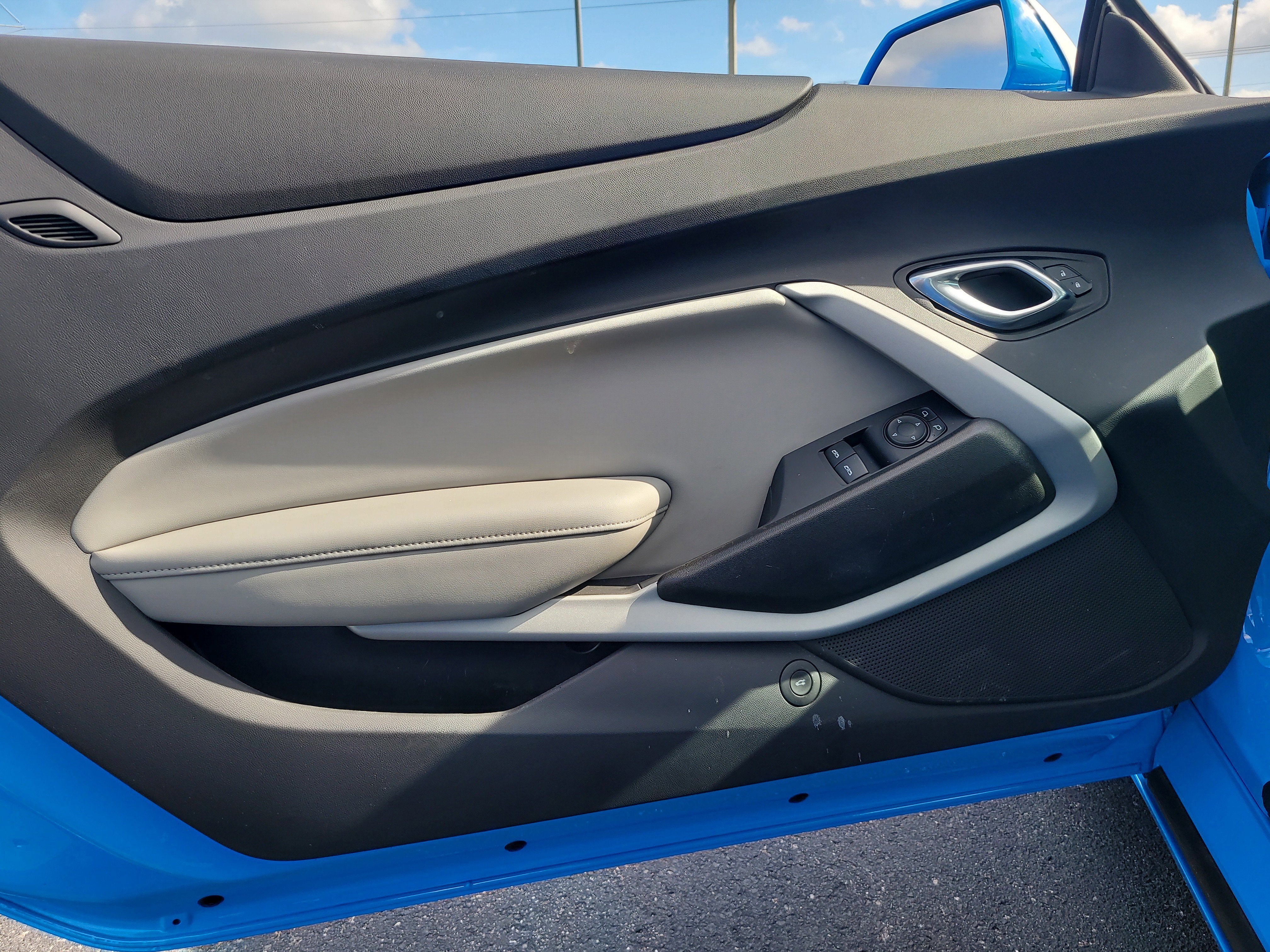 2023 Chevrolet Camaro 1LT