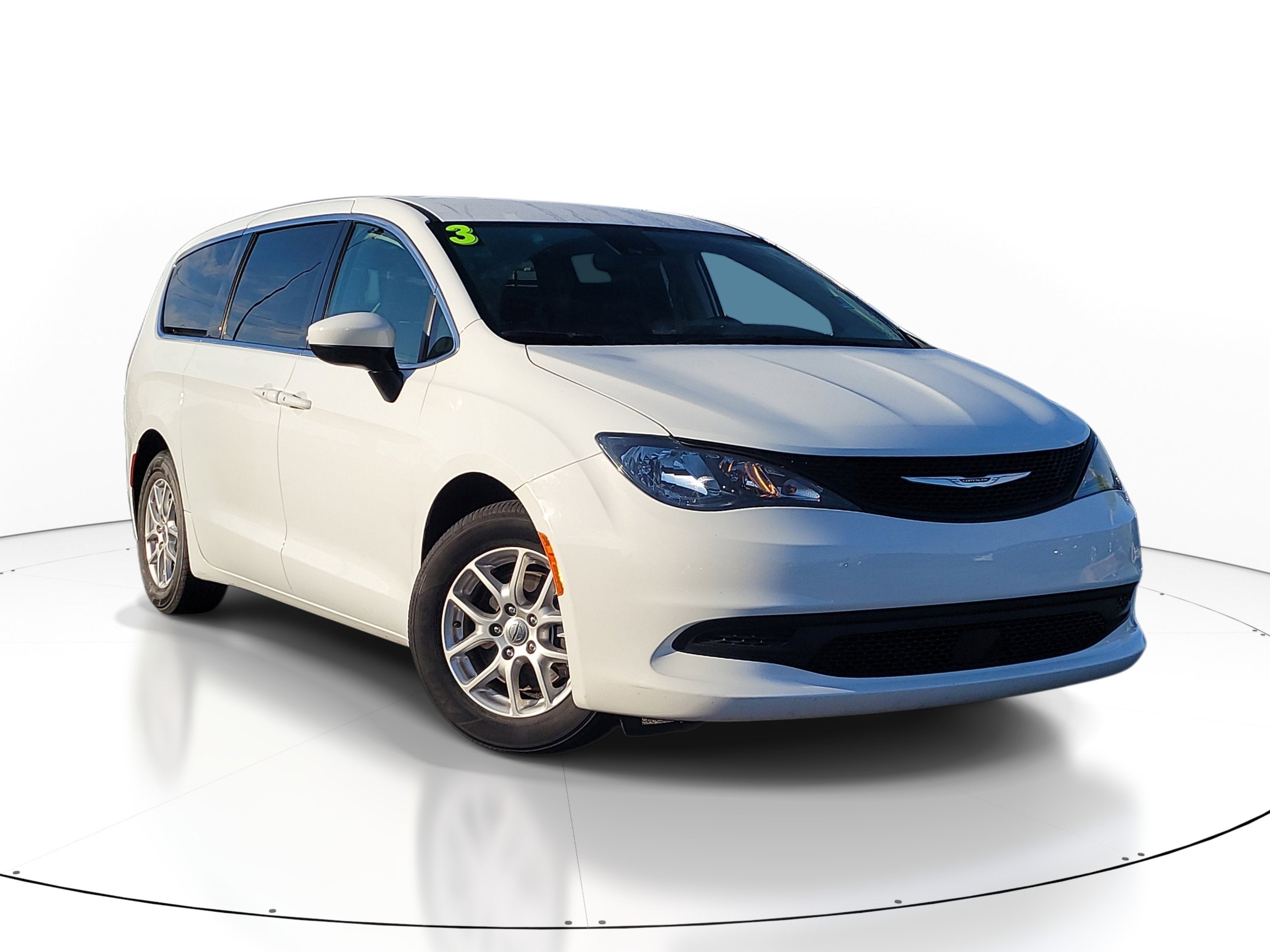 2023 Chrysler Voyager