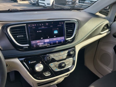 2021 Chrysler Pacifica Touring