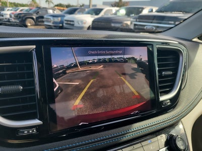 2021 Chrysler Pacifica Touring